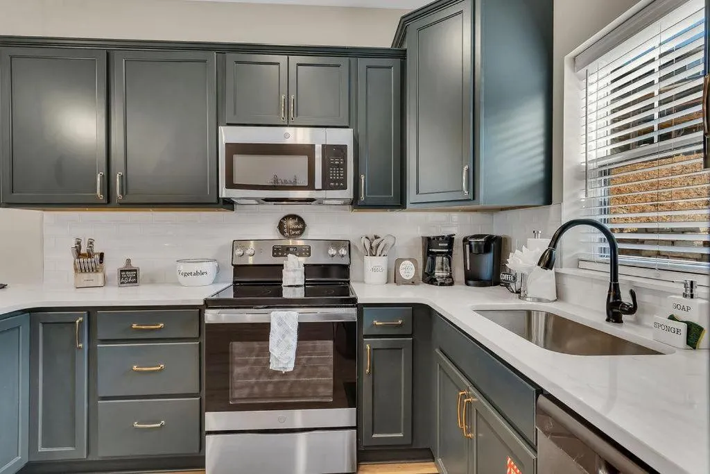 Chalet 1896 at Table Rock Lake