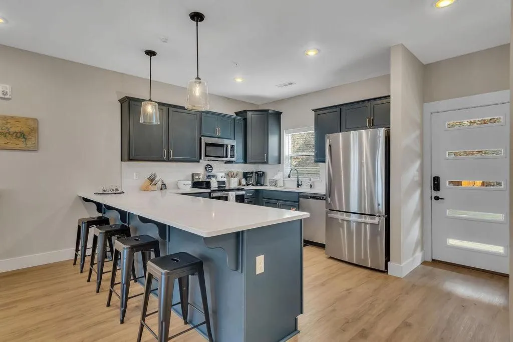 Chalet 1896 at Table Rock Lake