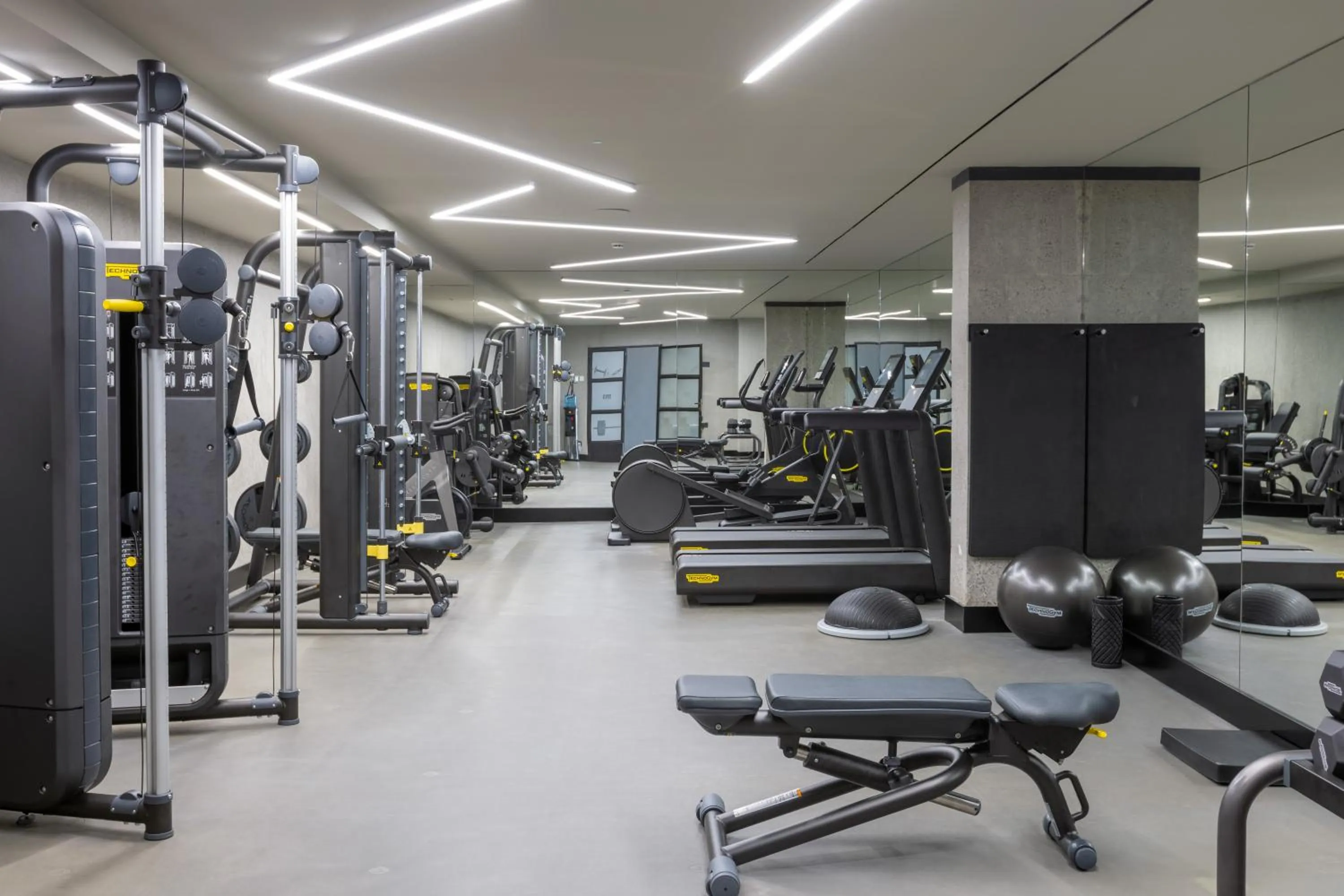 Fitness centre/facilities in Hotel Faro, a Lopesan Collection Hotel - Adults Only