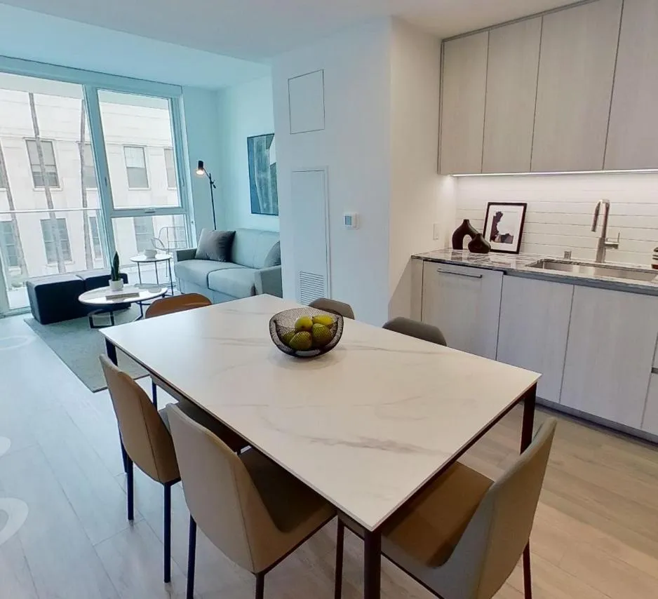 Dining area in Level Long Beach - East Village