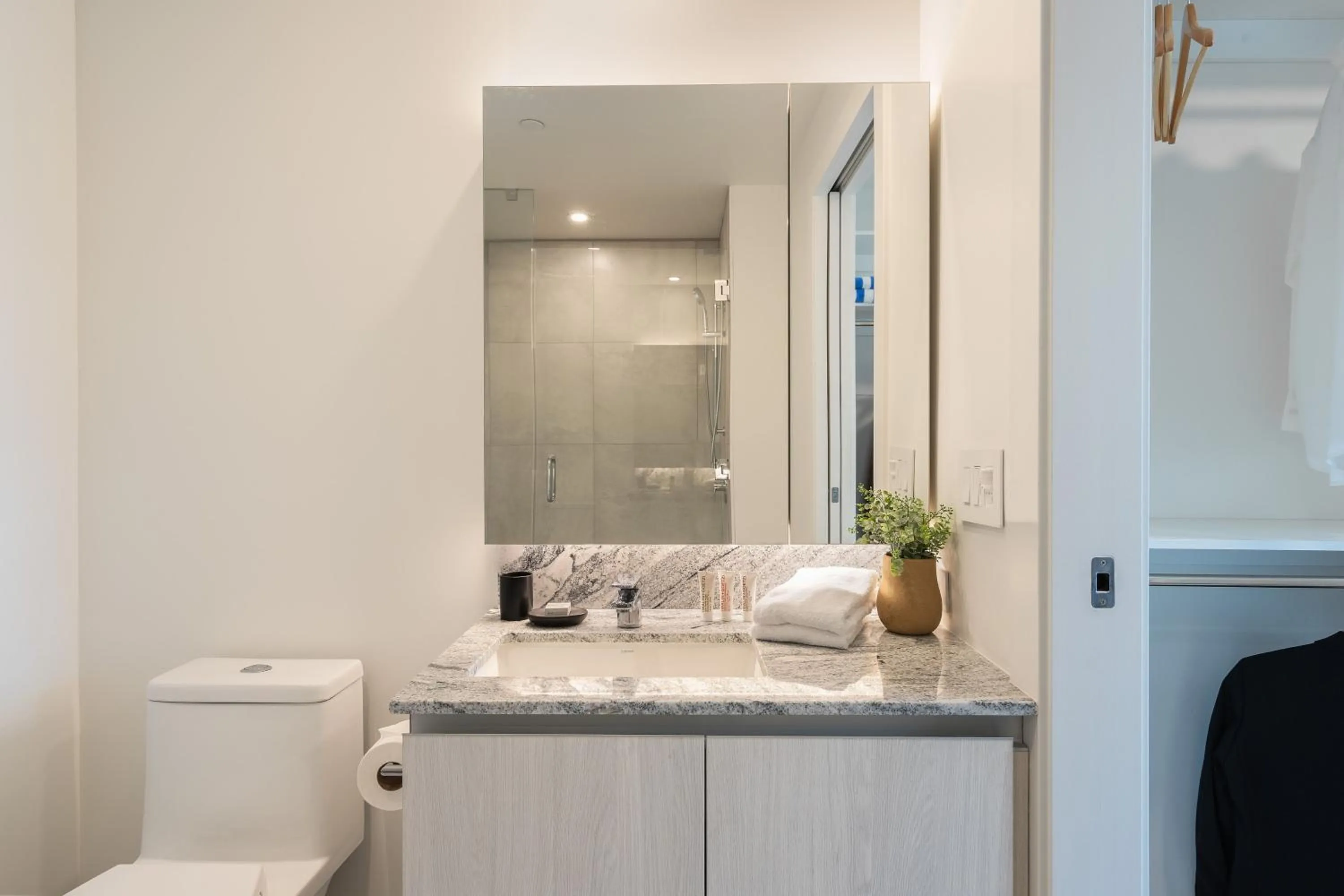 Bathroom in Level Long Beach - East Village