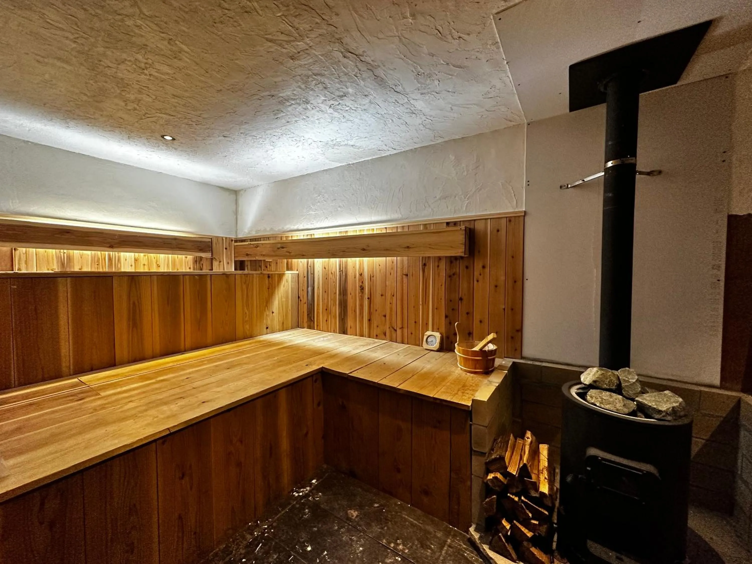 Area and facilities in Nakadaki Art Village