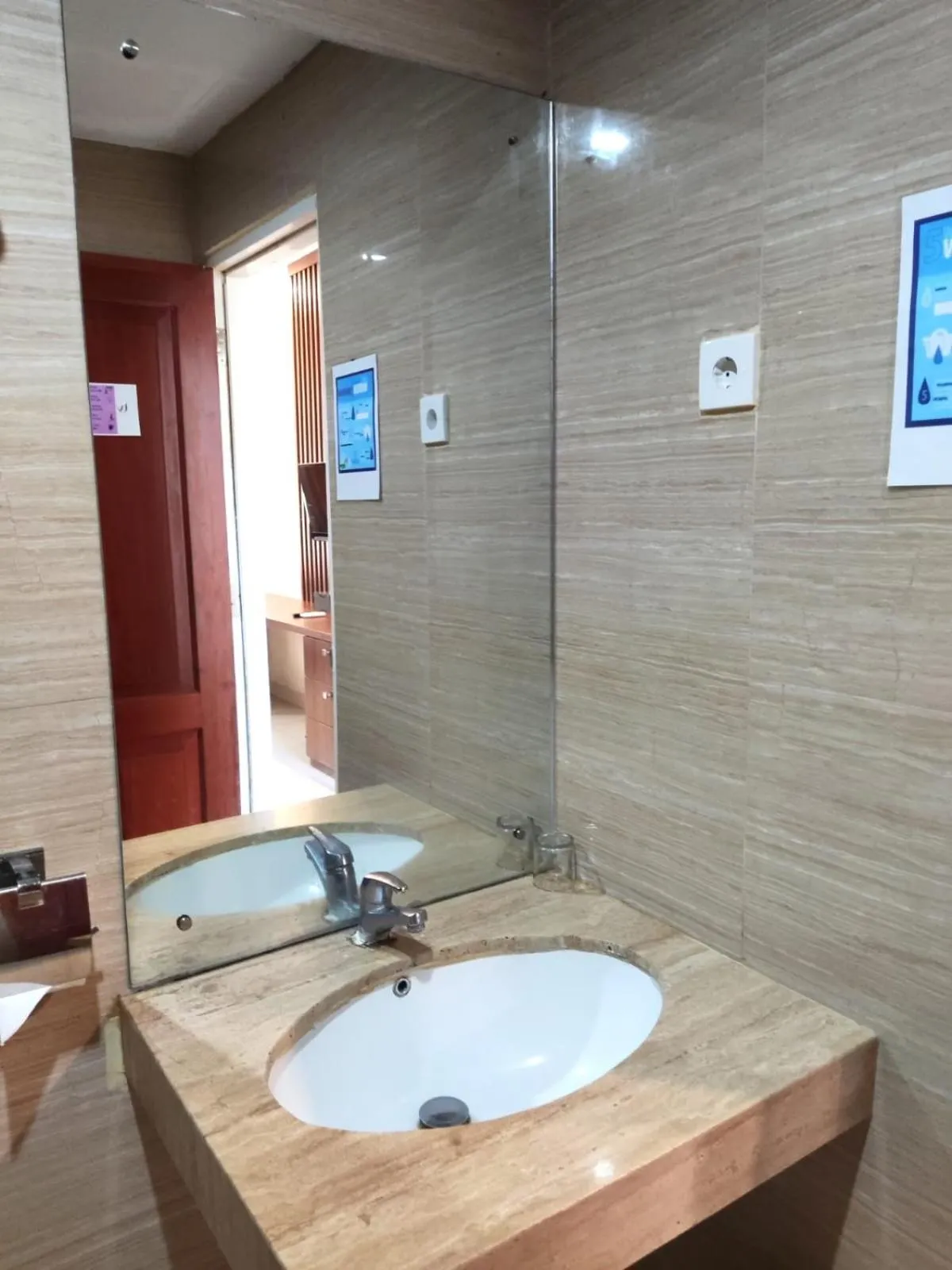 Lombok Vaganza Hotel