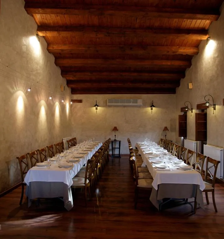 Restaurant/places to eat in Posada Los Condestables Hotel & Spa