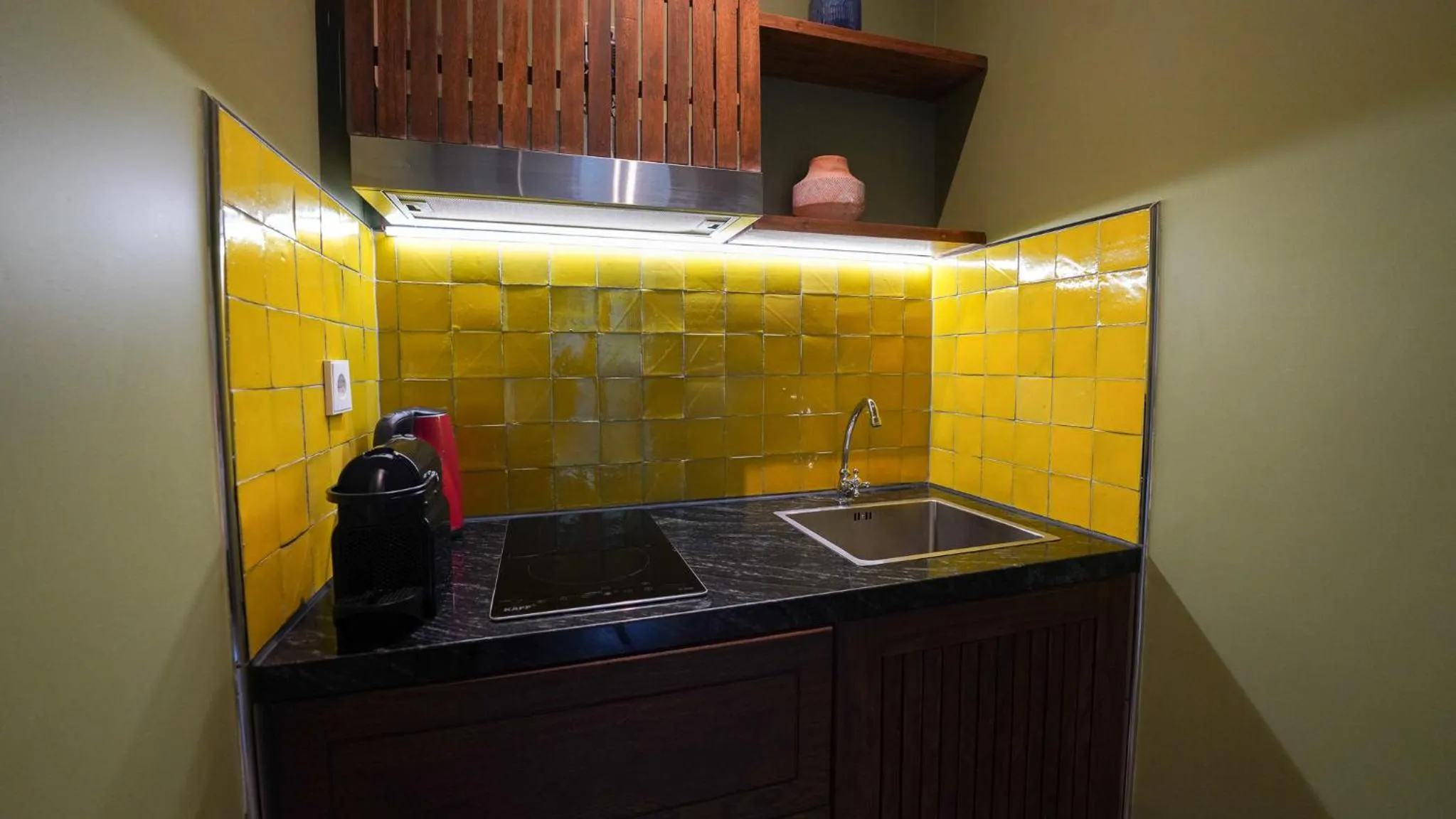 Kitchen or kitchenette in CHiEM HoiAn - The Beachside Boutique Hotel & Villa