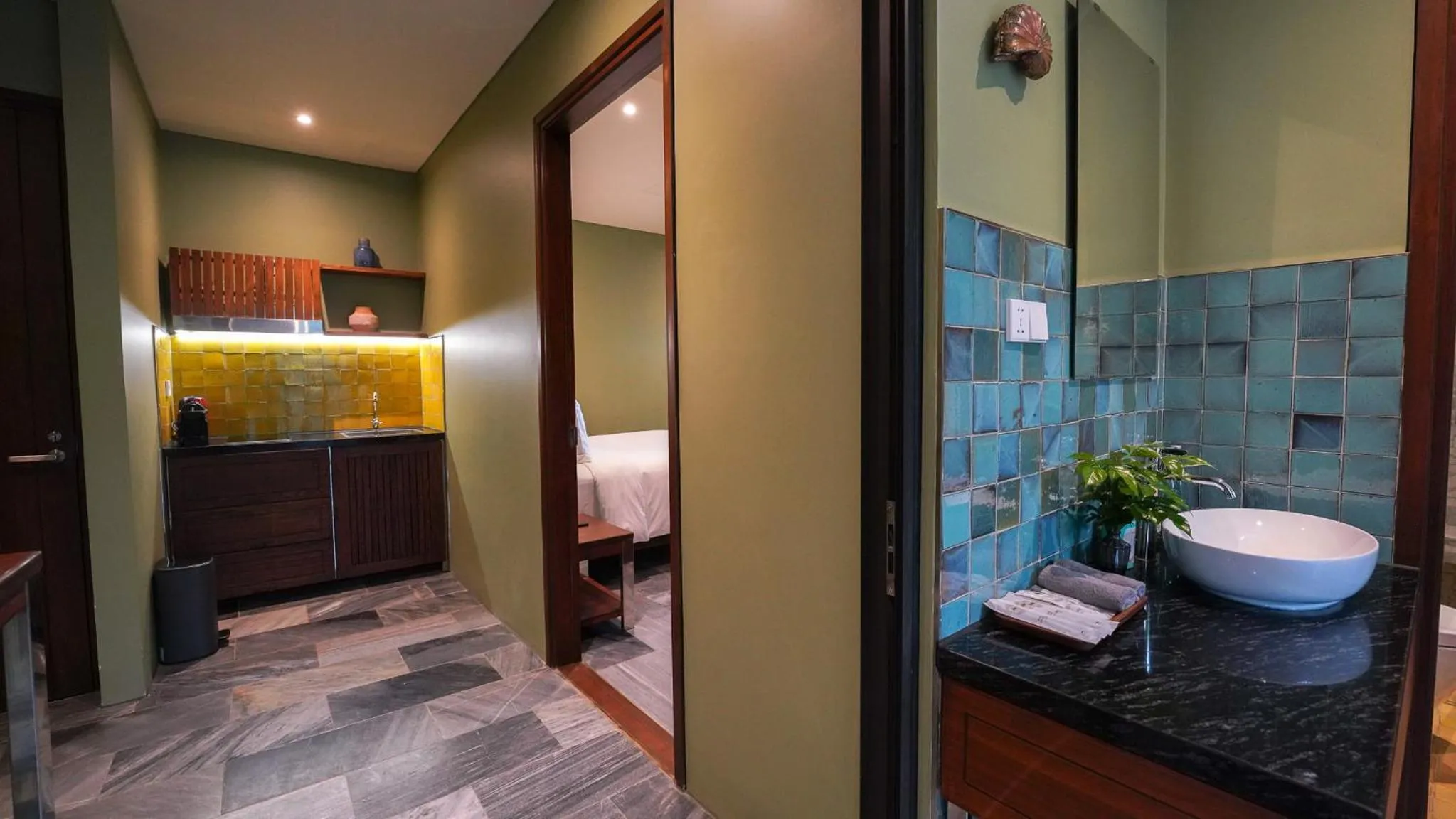 Bathroom in CHiEM HoiAn - The Beachside Boutique Hotel & Villa