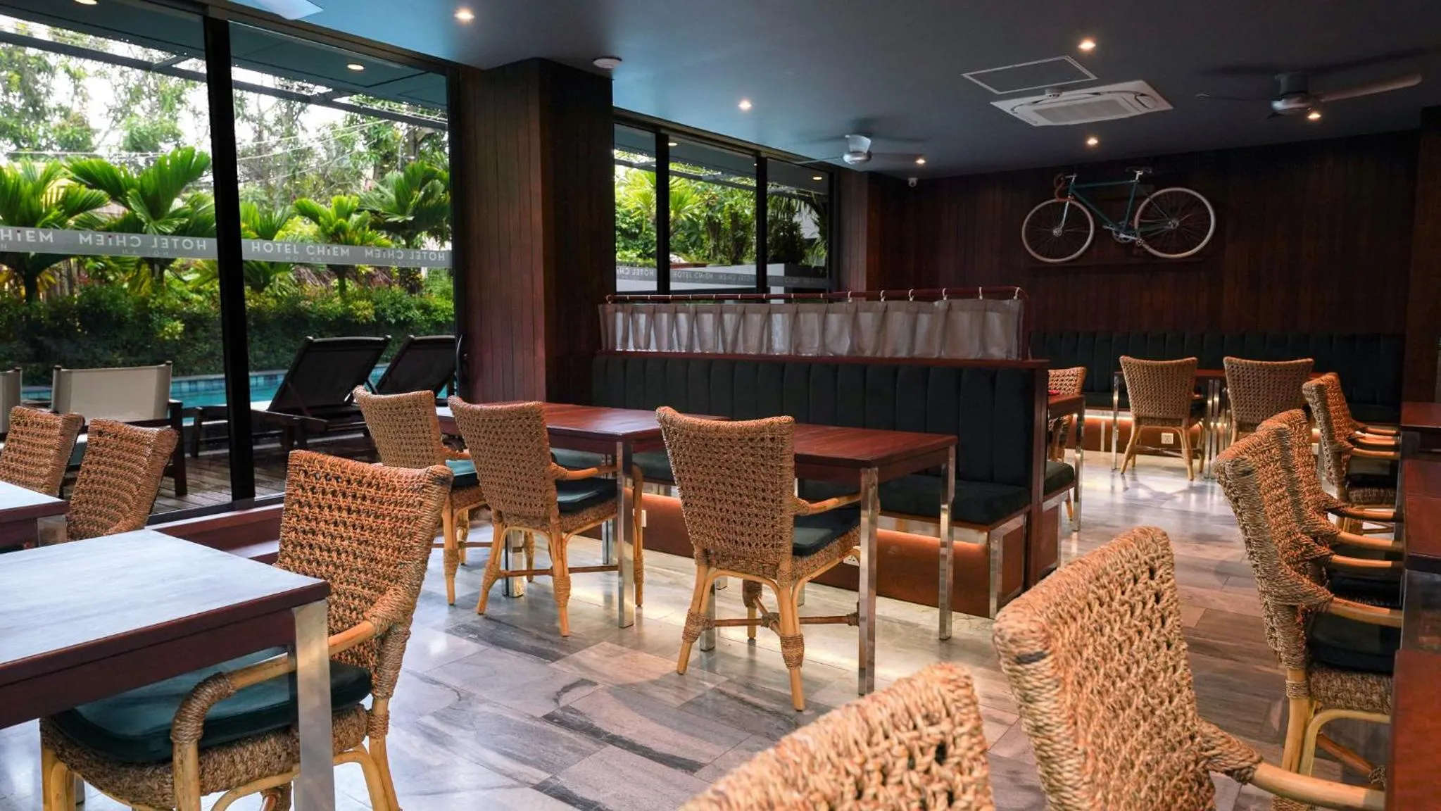 Restaurant/places to eat in CHiEM HoiAn - The Beachside Boutique Hotel & Villa