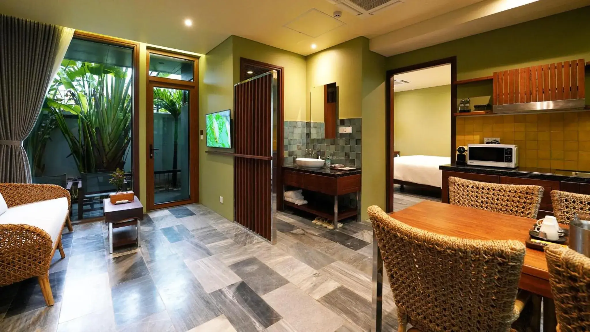 Suite with Garden View in CHiEM HoiAn - The Beachside Boutique Hotel & Villa Suite with Garden View in CHiEM HoiAn - The Beachside Boutique Hotel & Villa