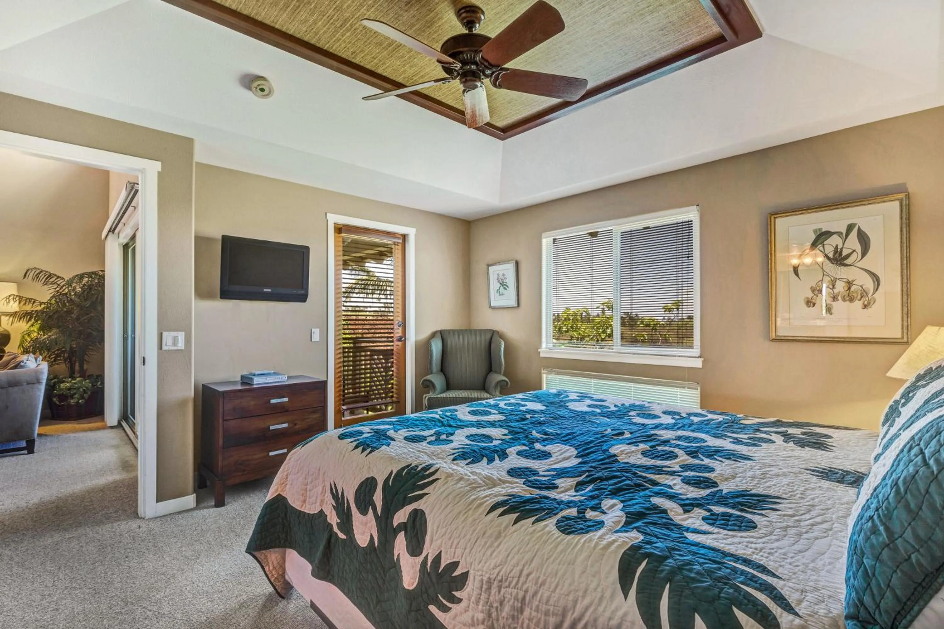 Bed in Palm Villas 2 Bed/2 Bath Loft #F22