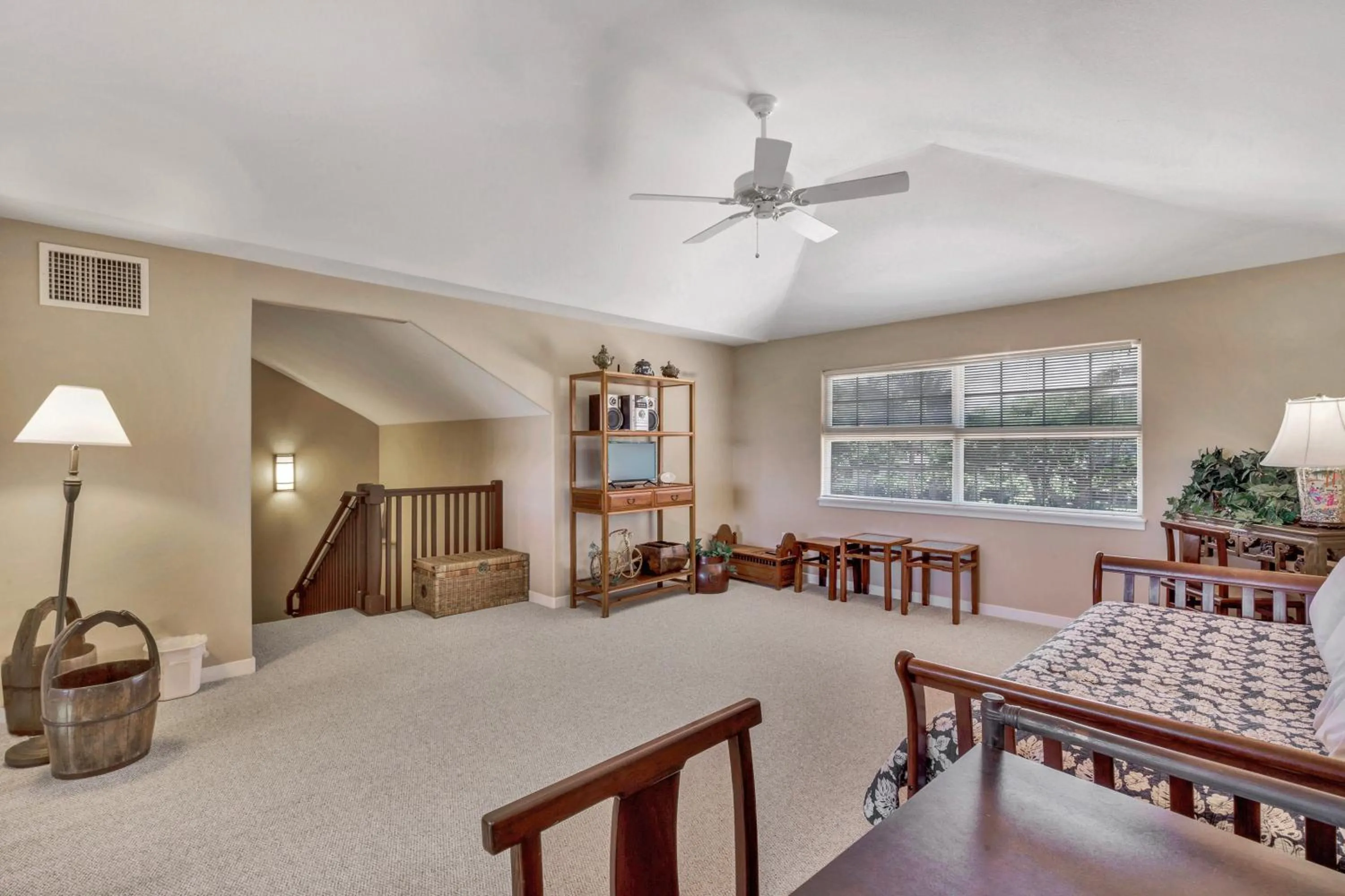 Living room in Palm Villas 2 Bed/2 Bath Loft #F22