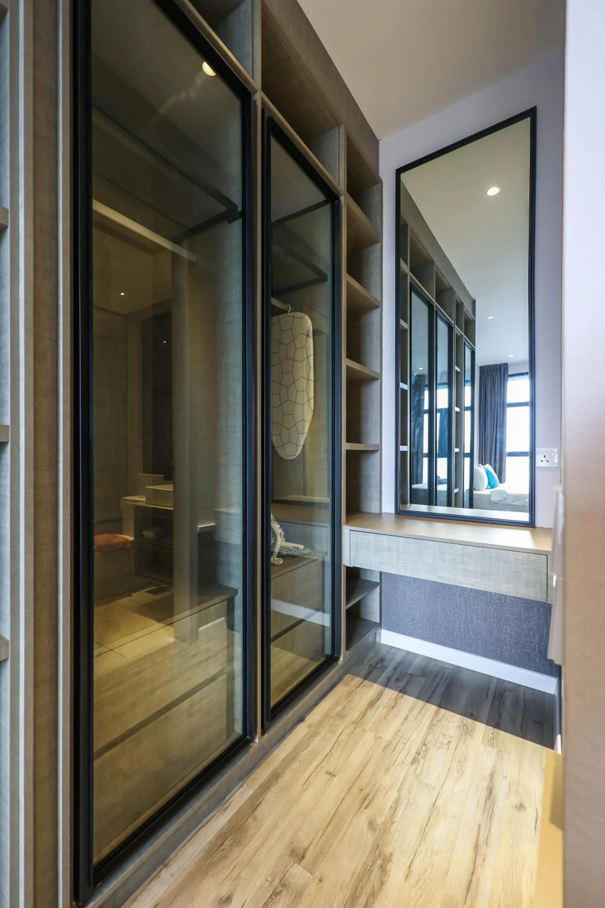 Millerz Square by MyKey