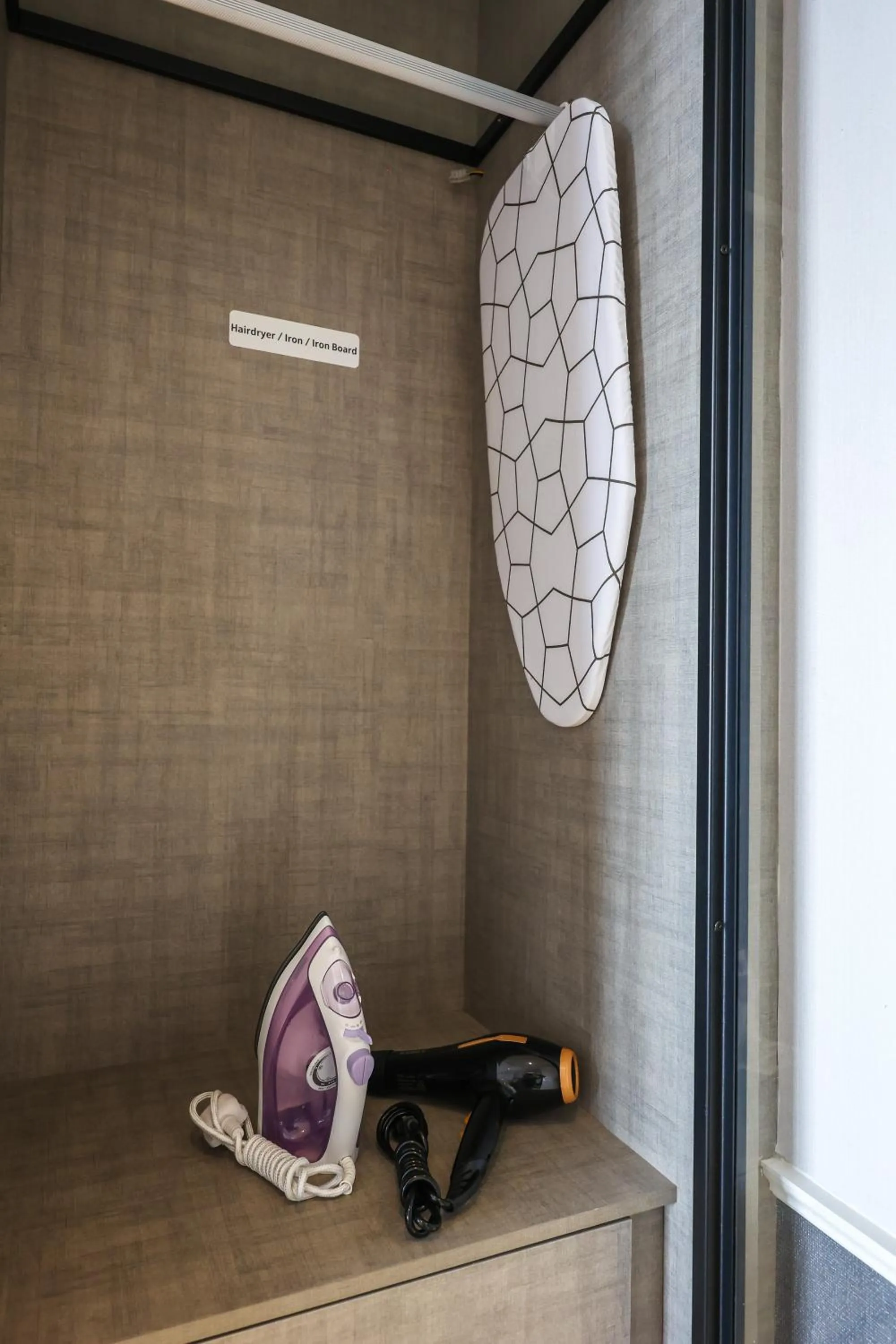 Millerz Square by MyKey