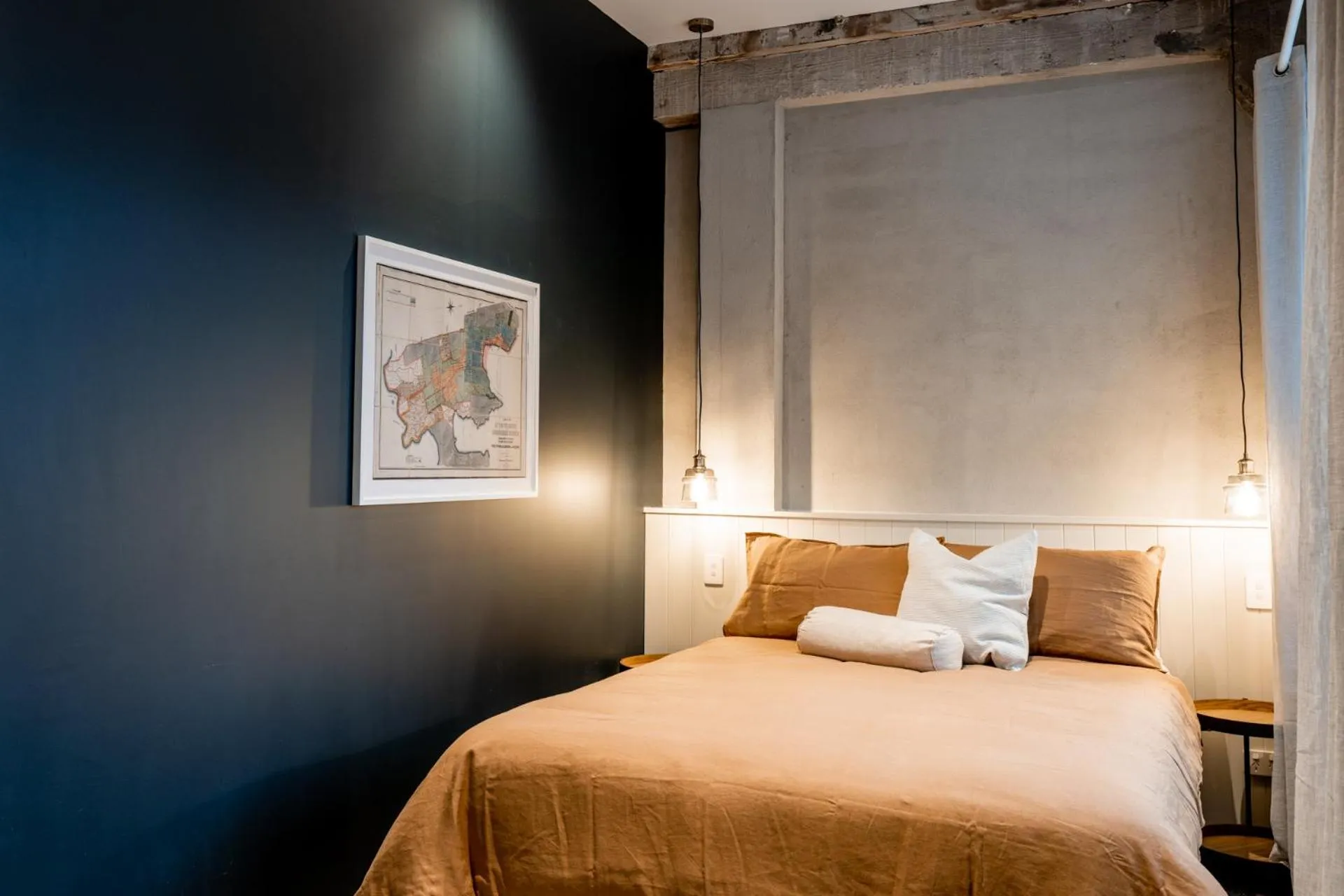 Bed in The Cobbler Hotel