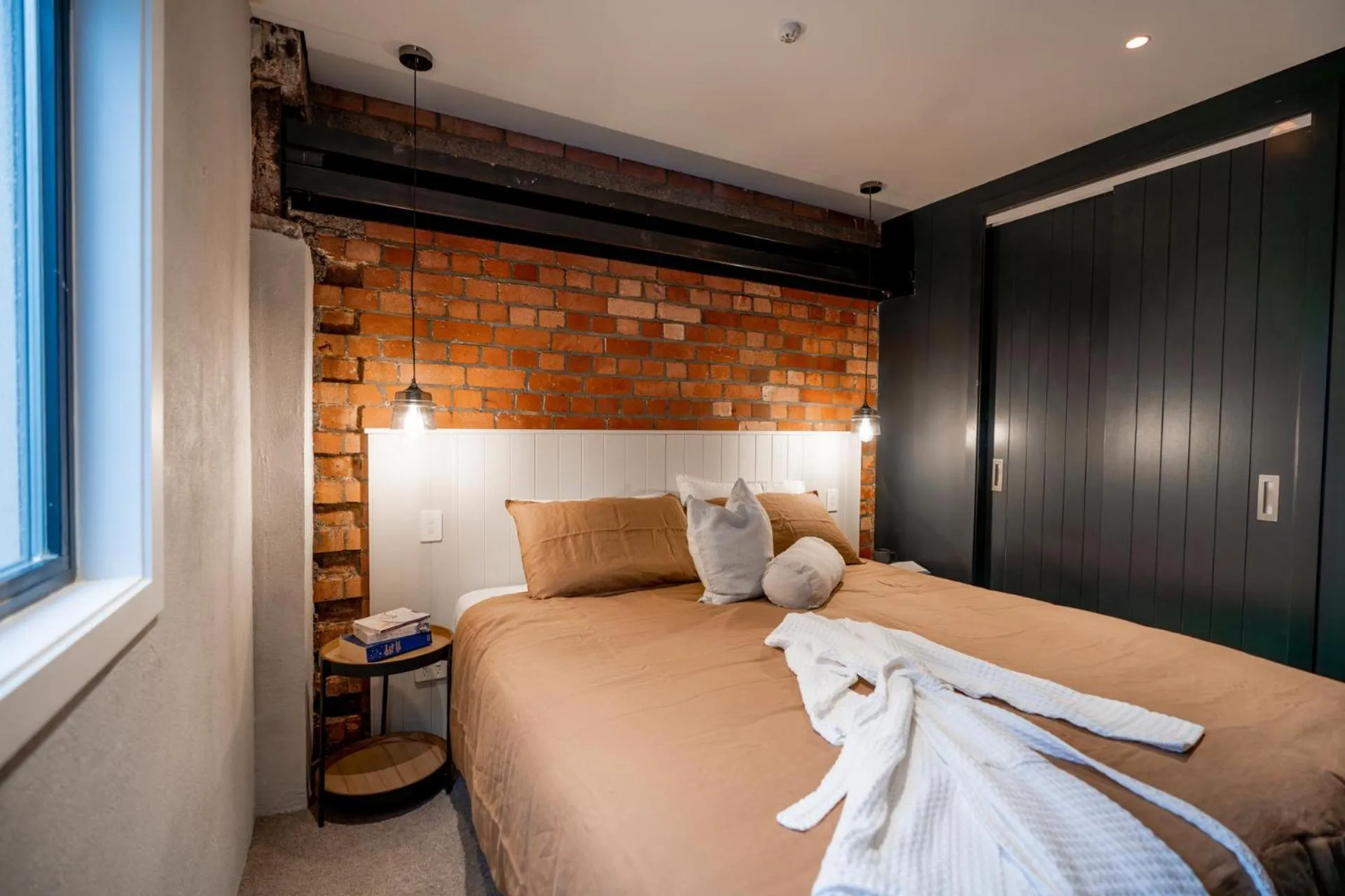 Bed in The Cobbler Hotel