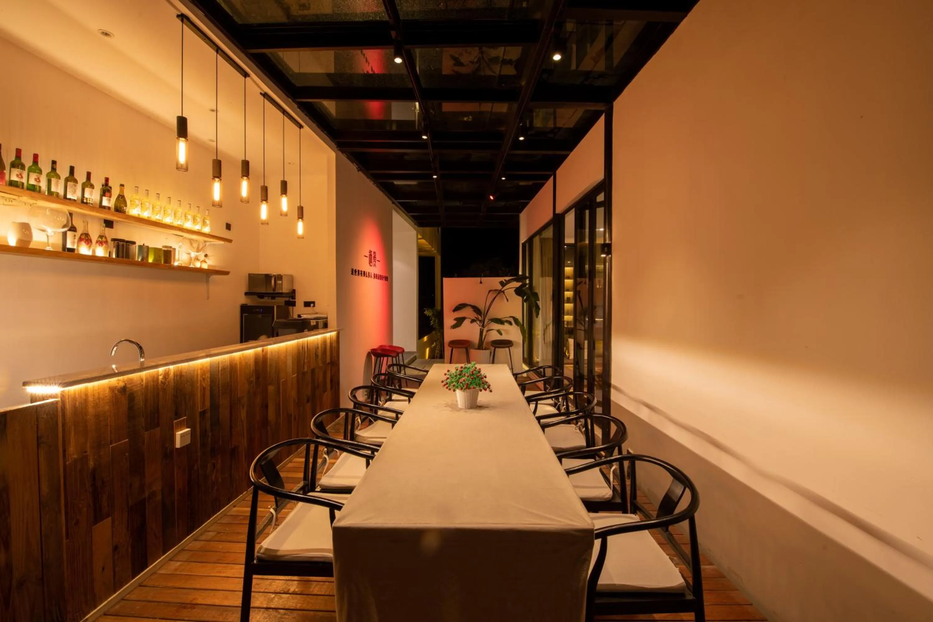 Lounge or bar in XMAN Sunrise Peaks Resort