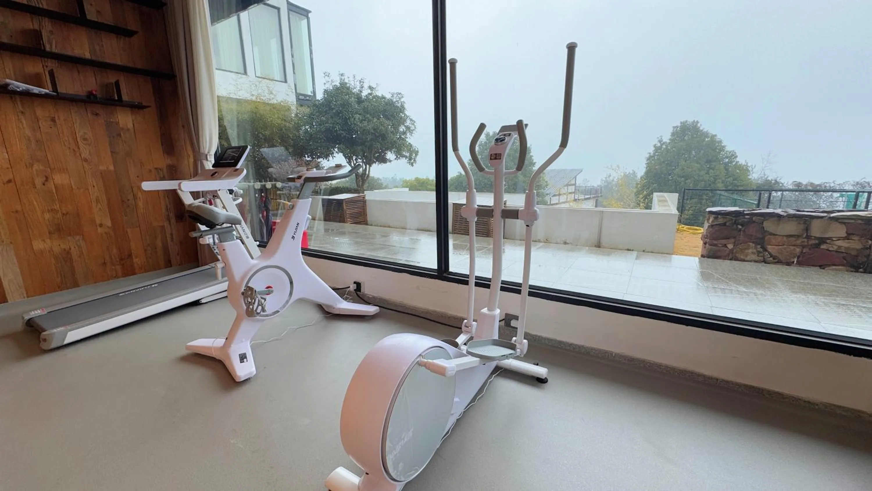 Fitness centre/facilities in XMAN Sunrise Peaks Resort