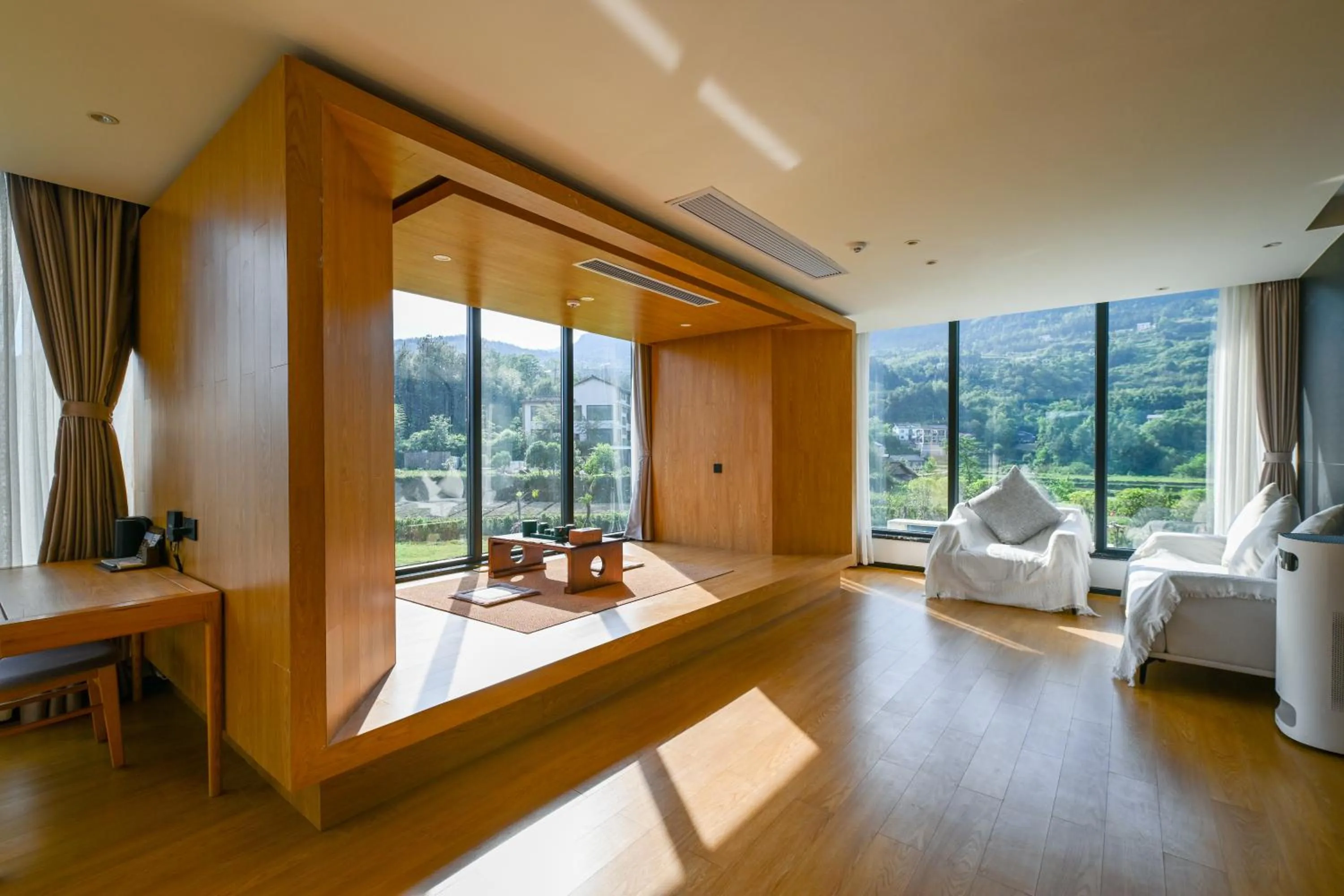 Natural landscape in XMAN Sunrise Peaks Resort