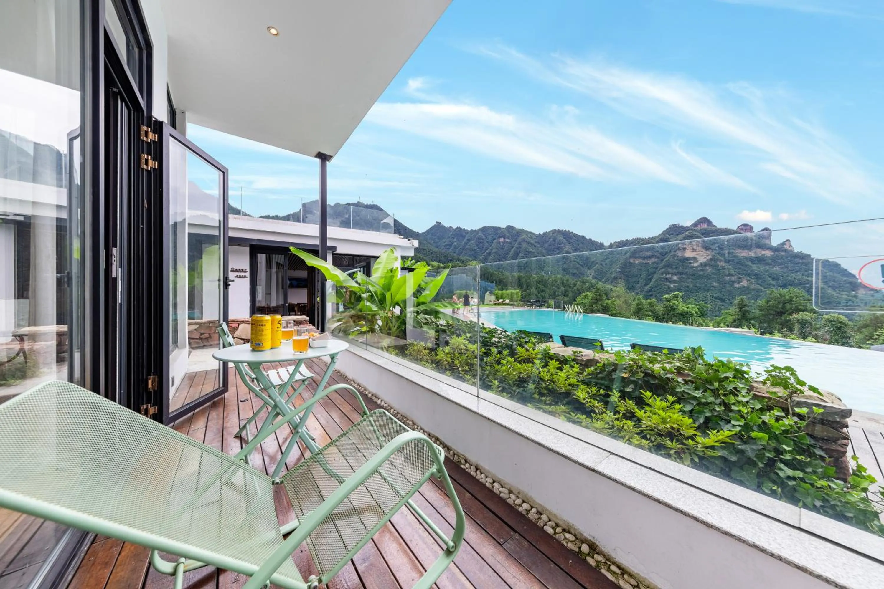 Balcony/Terrace in XMAN Sunrise Peaks Resort