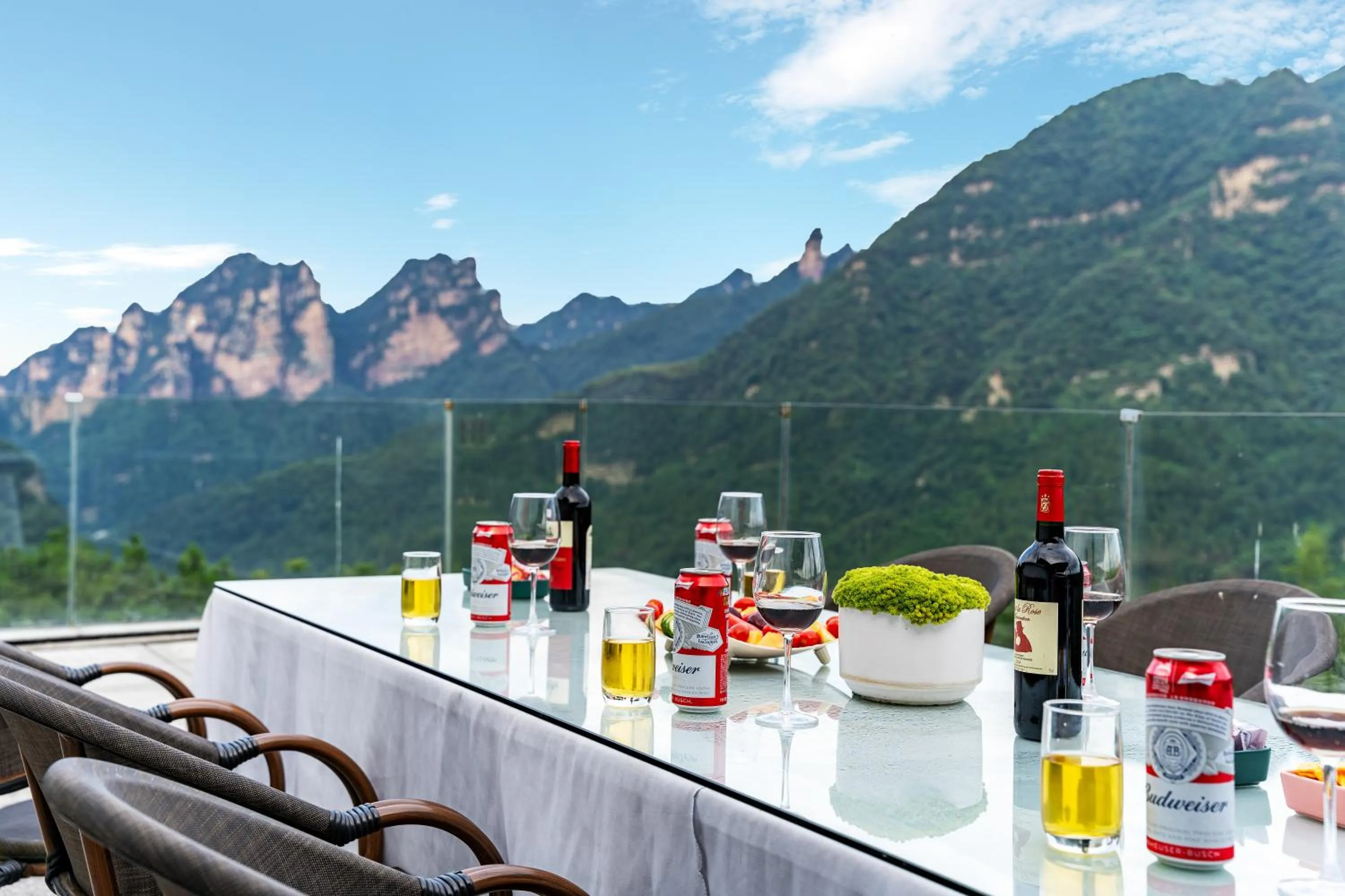 Balcony/Terrace in XMAN Sunrise Peaks Resort