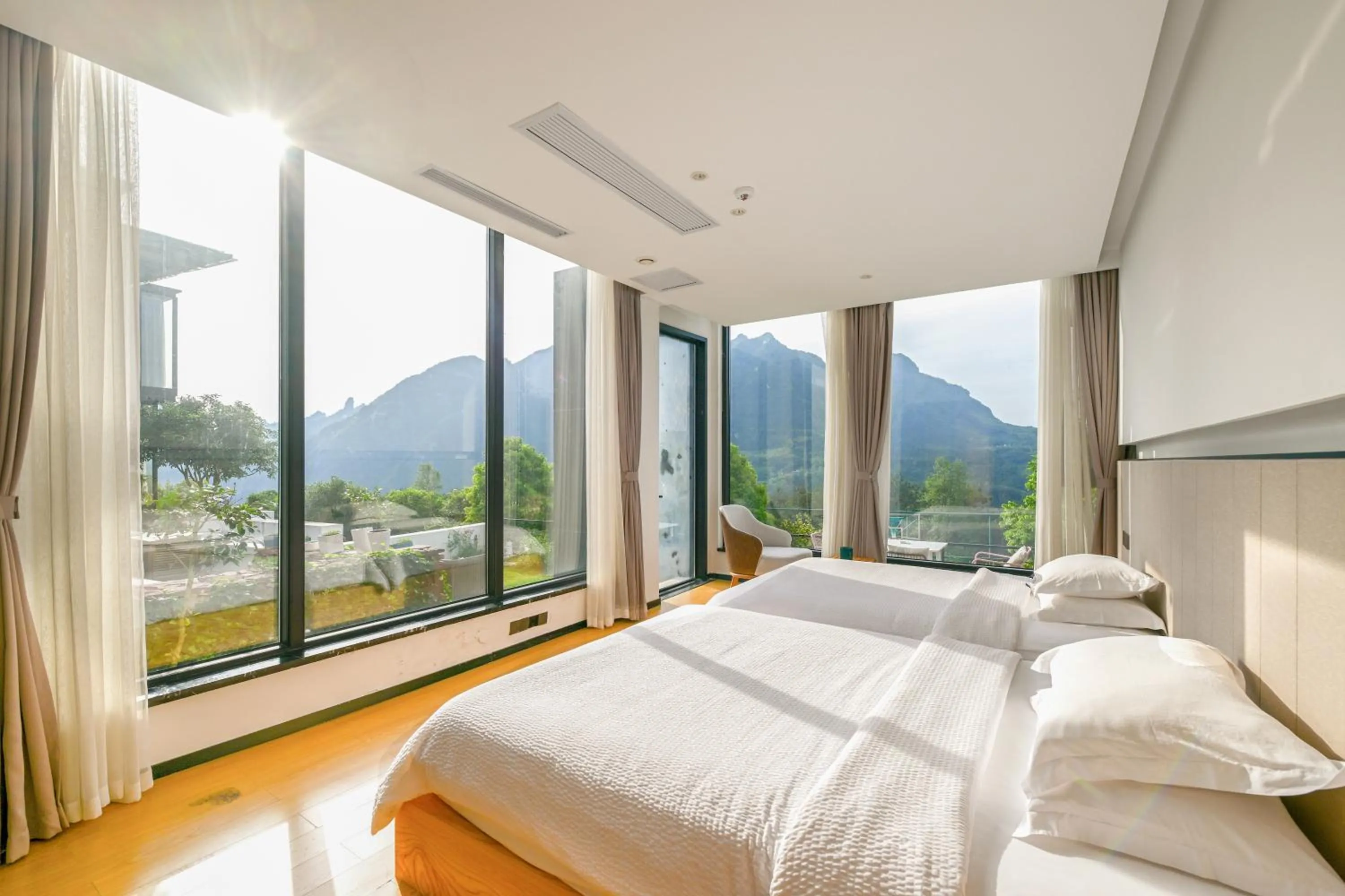 Bed in XMAN Sunrise Peaks Resort