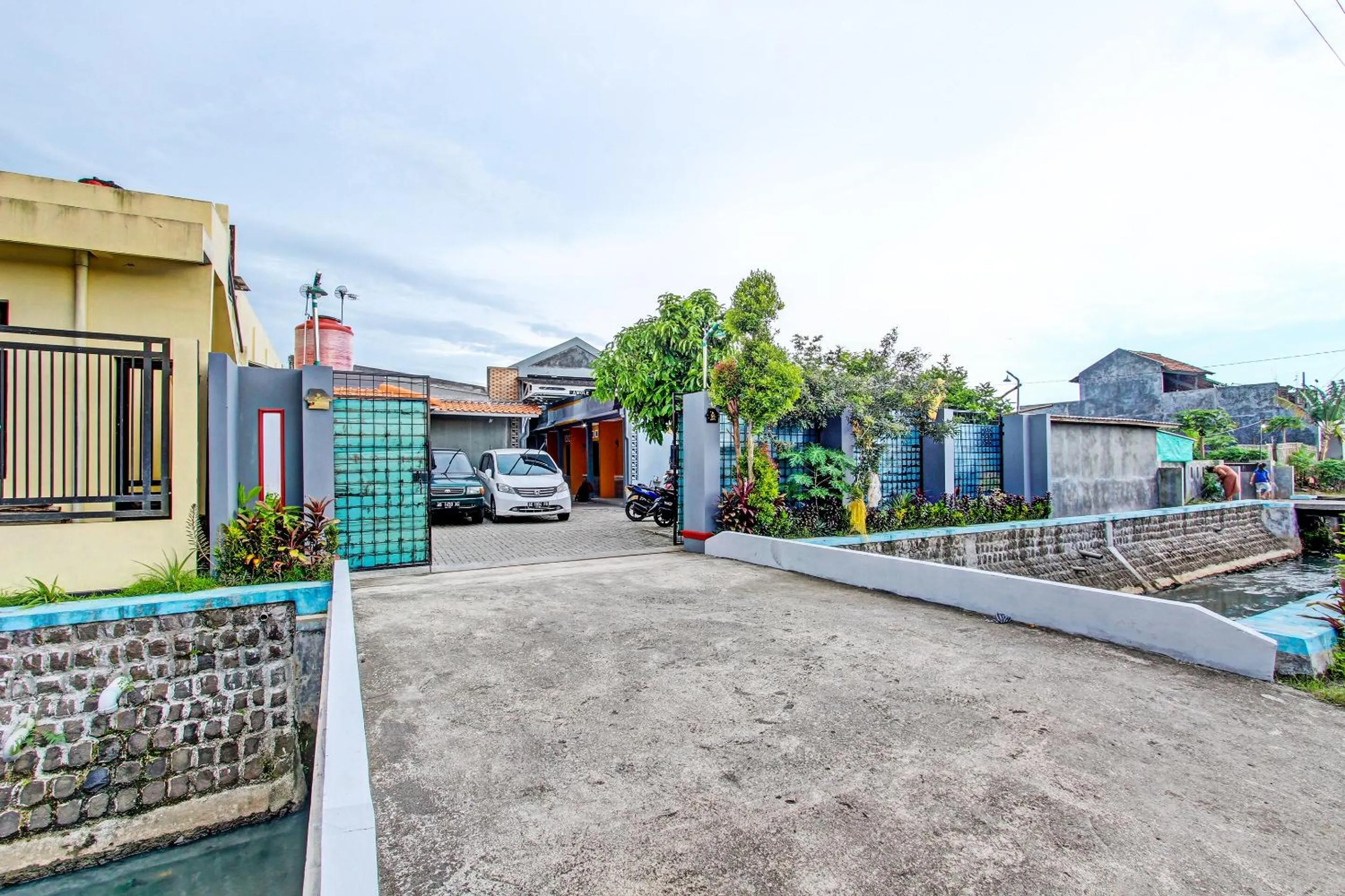 Property building in Hotel O Amole Paviliun Syariah