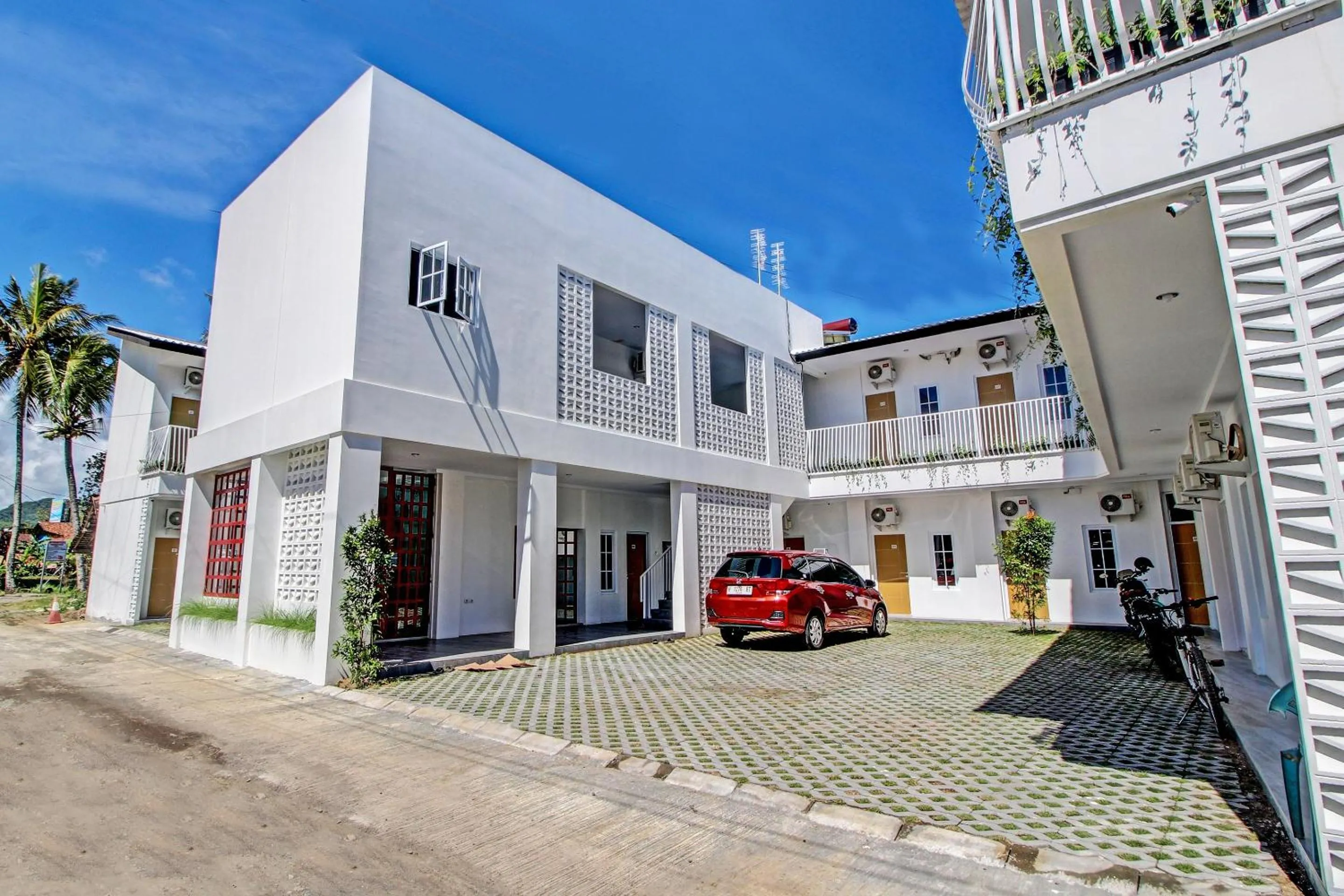 Facade/entrance in Collection O 92363 Kp Inn