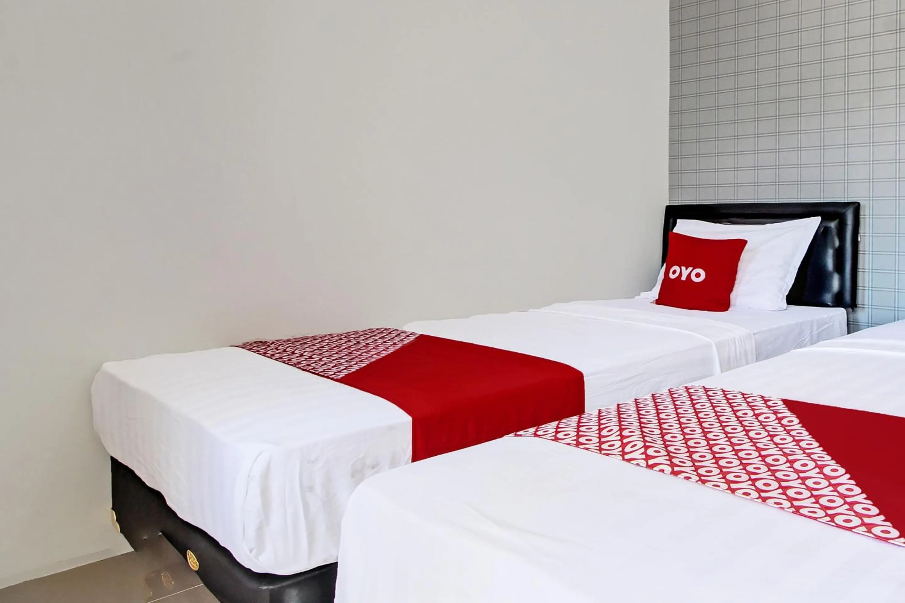 Bedroom, Bed in Collection O 92363 Kp Inn