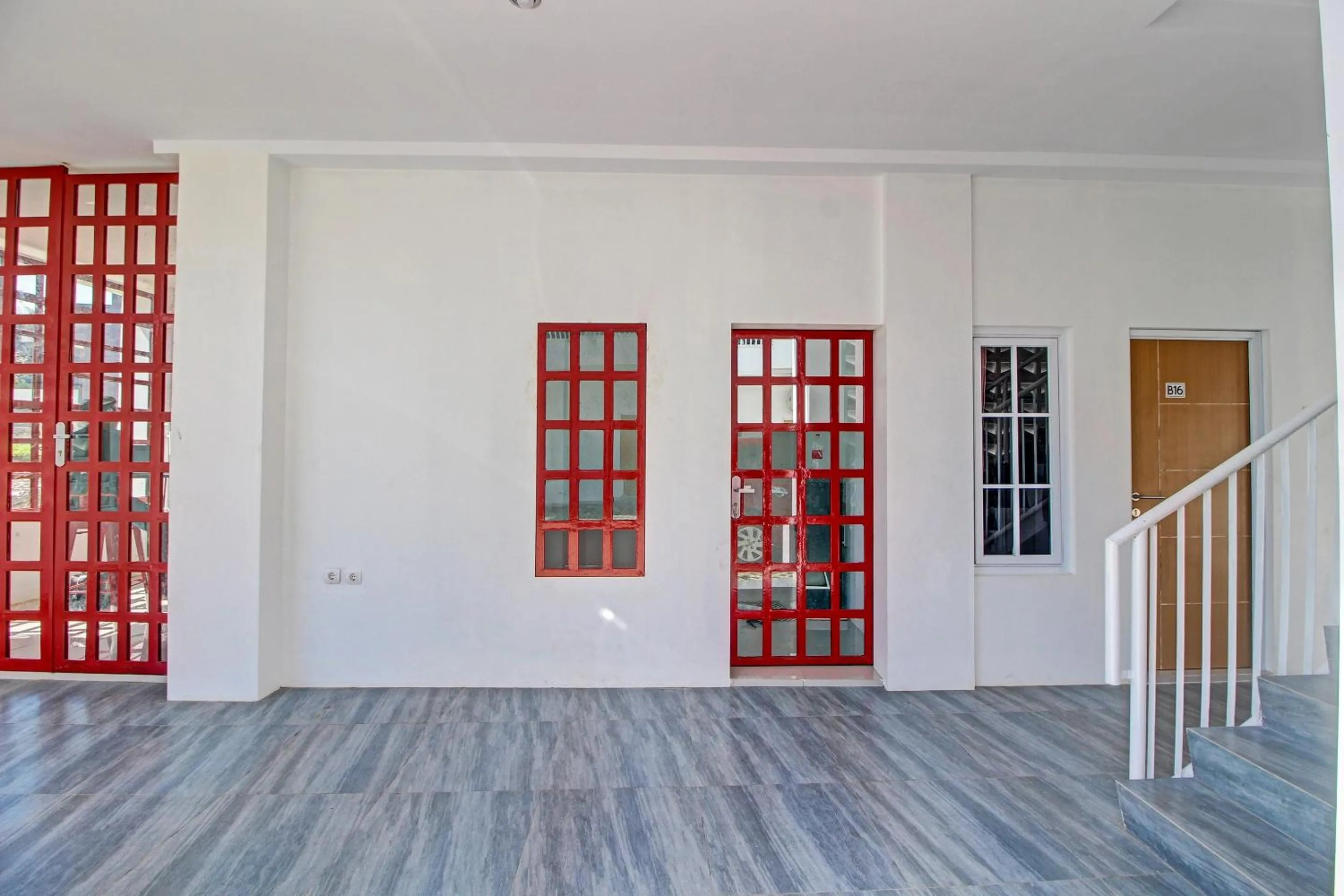 Lobby or reception in Collection O 92363 Kp Inn