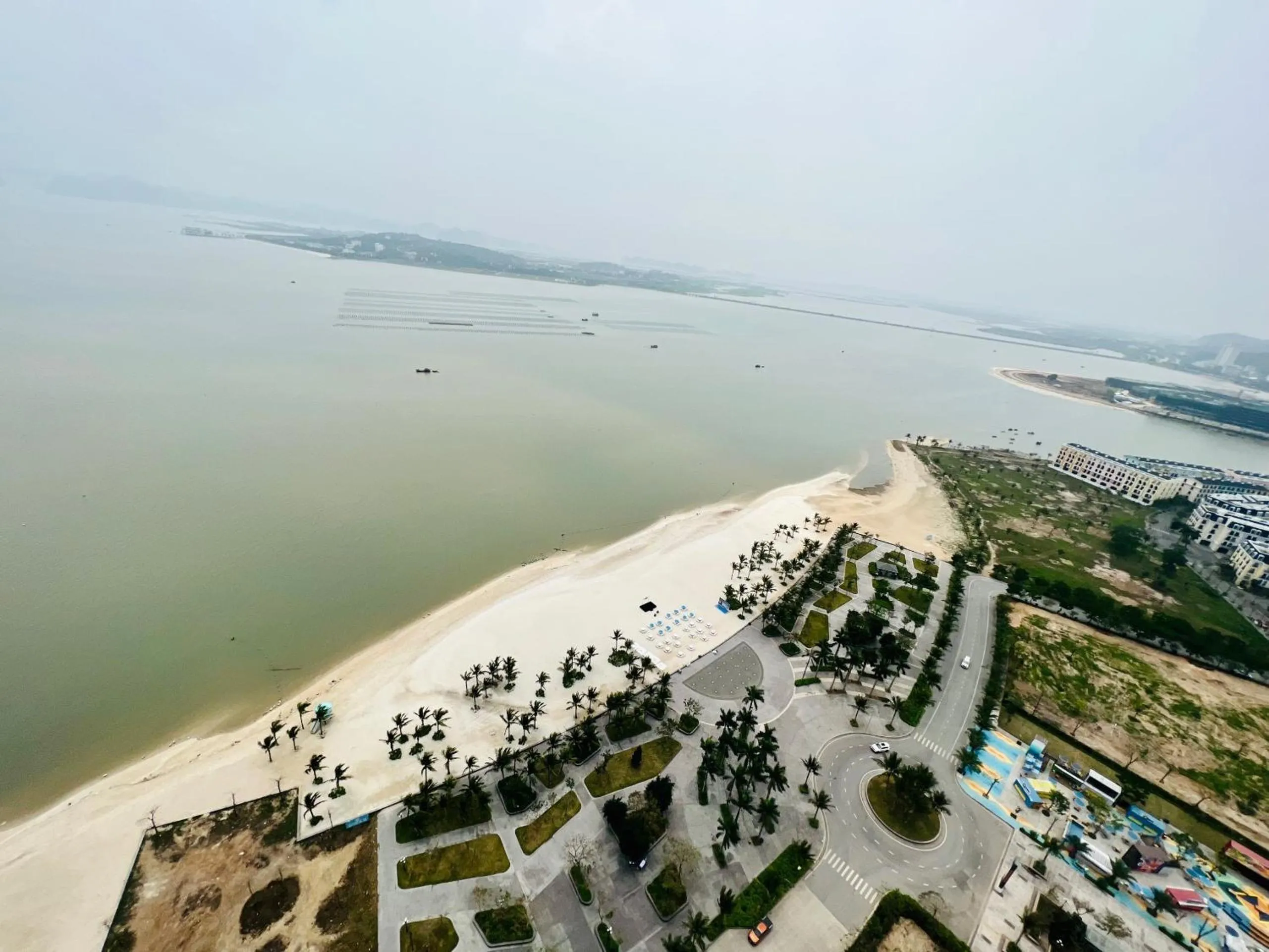 Day in HB Serviced Apartment - Alacarte Hạ Long