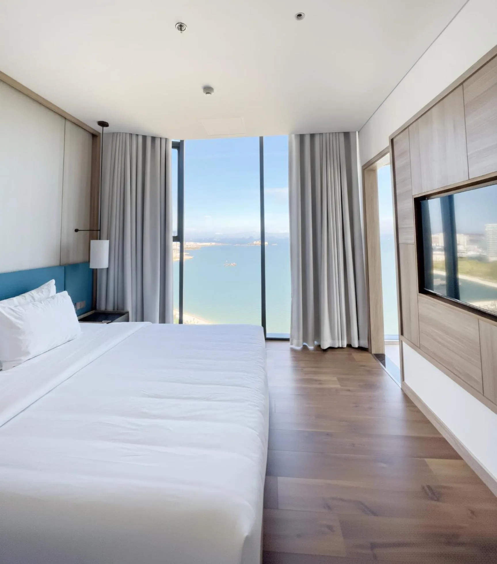 Bedroom, Bed in HB Serviced Apartment - Alacarte Hạ Long