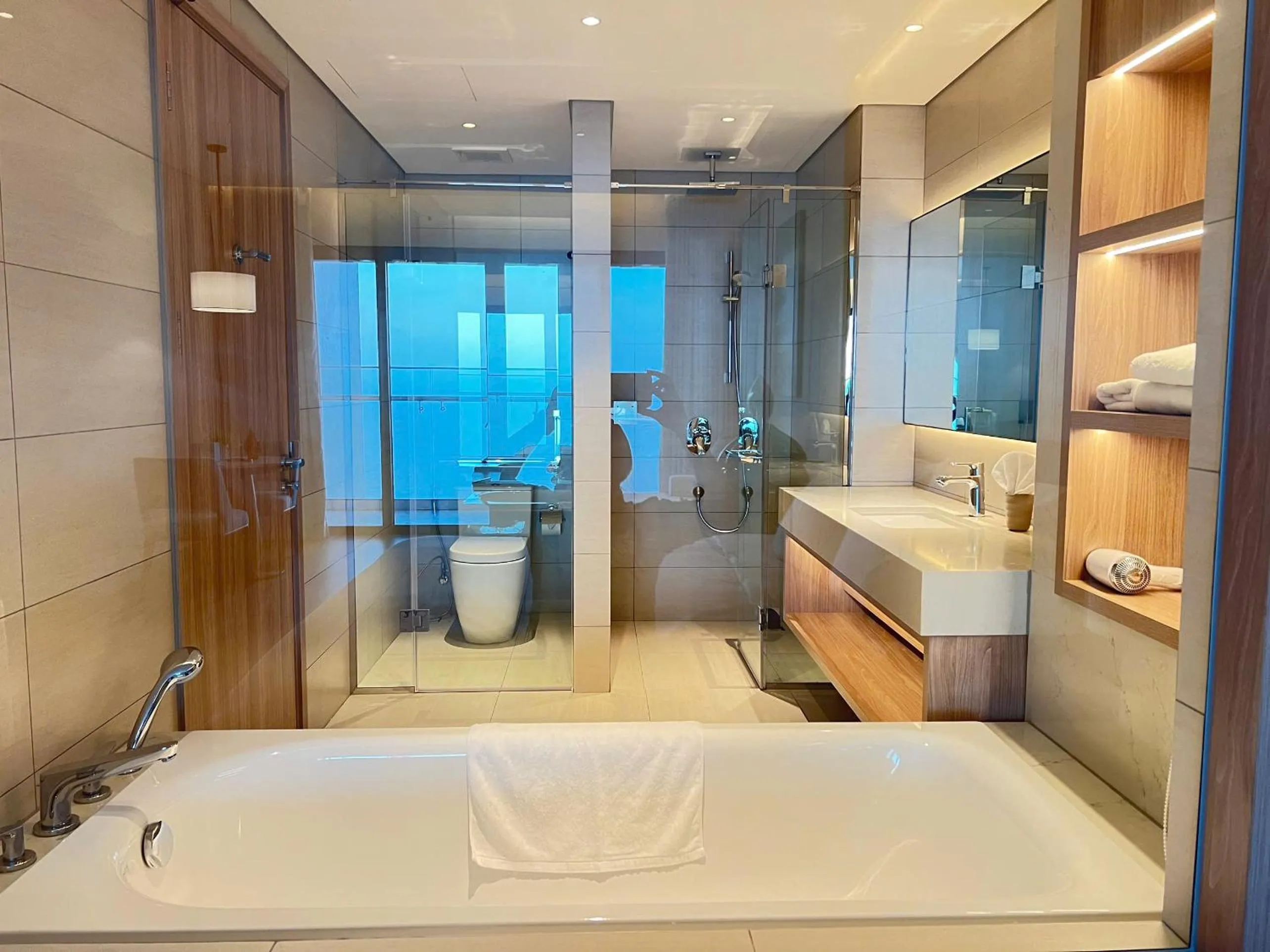 Bathroom in HB Serviced Apartment - Alacarte Hạ Long