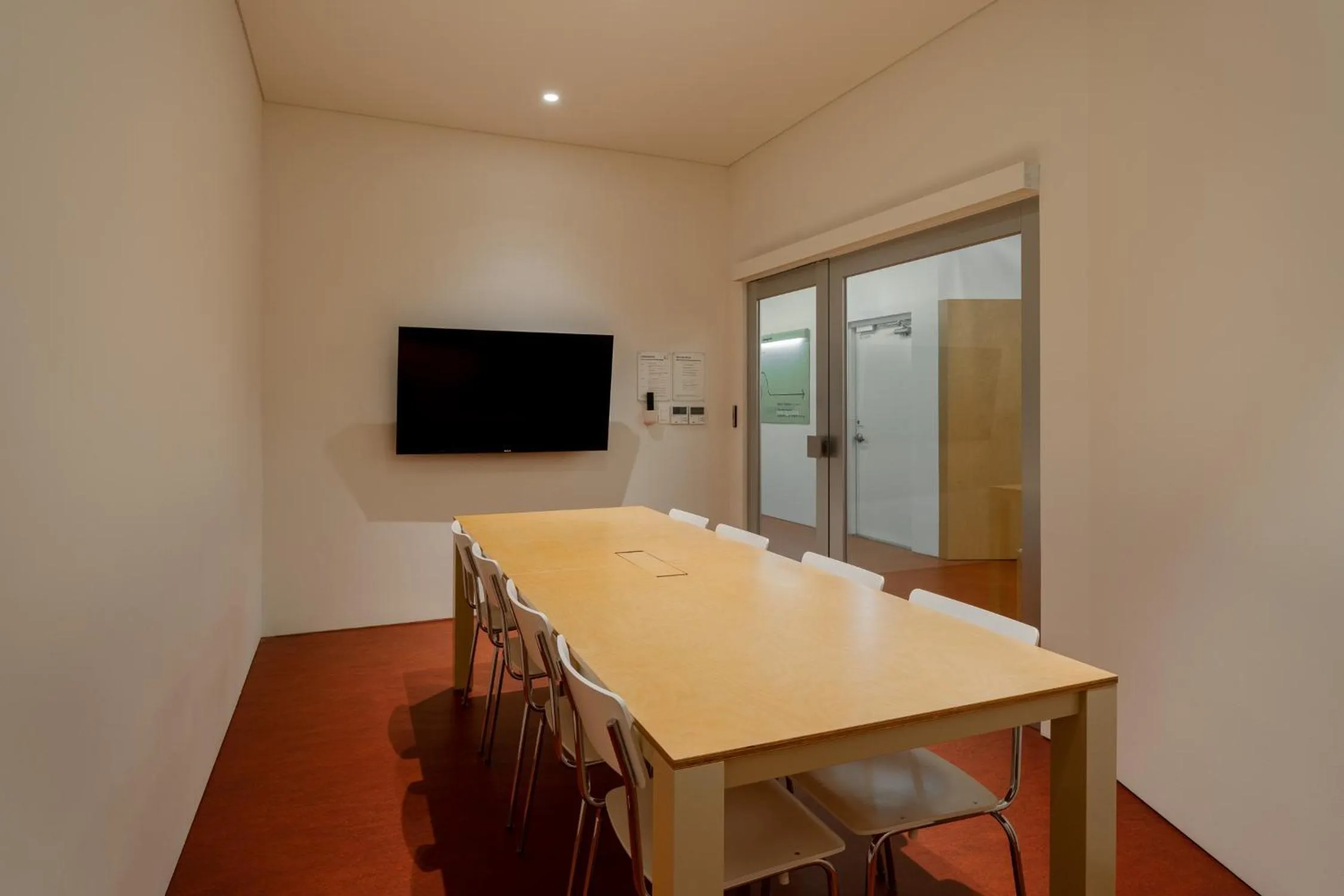 TV and multimedia in Mangrove Dongdaemun