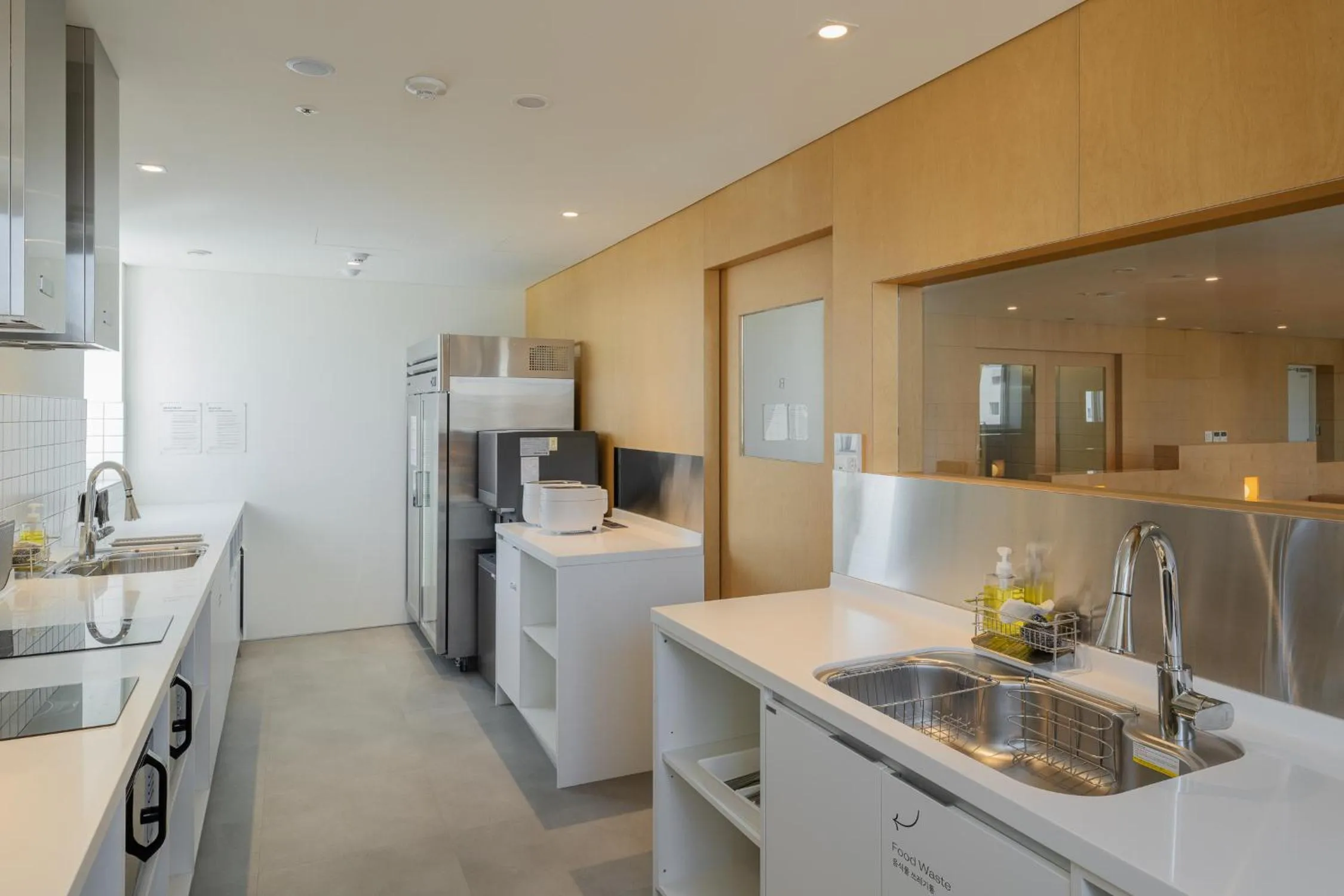 Kitchen or kitchenette in Mangrove Dongdaemun