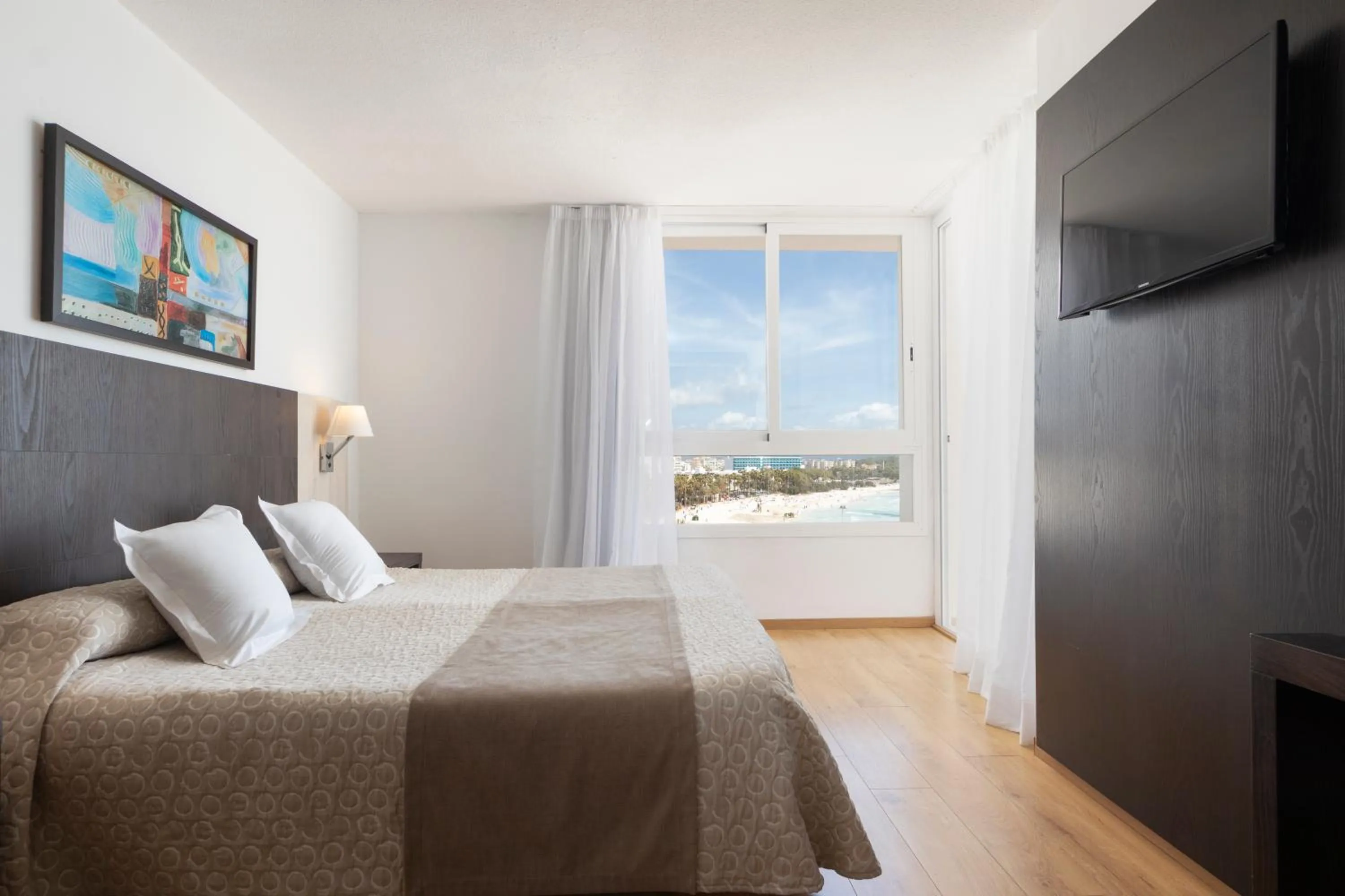 Bedroom, Bed in Hotel Palia Sa Coma Playa