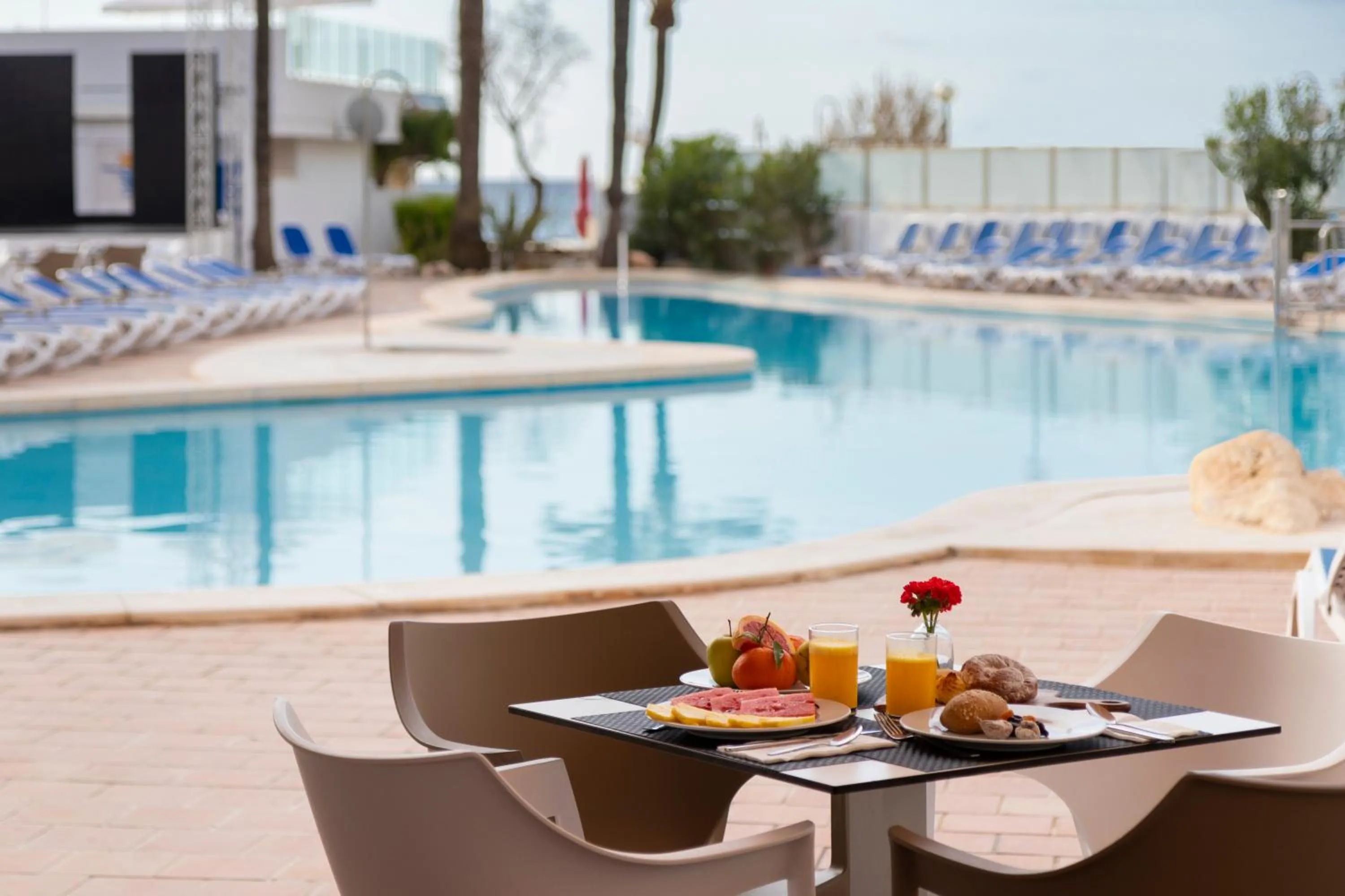 Continental breakfast in Hotel Palia Sa Coma Playa