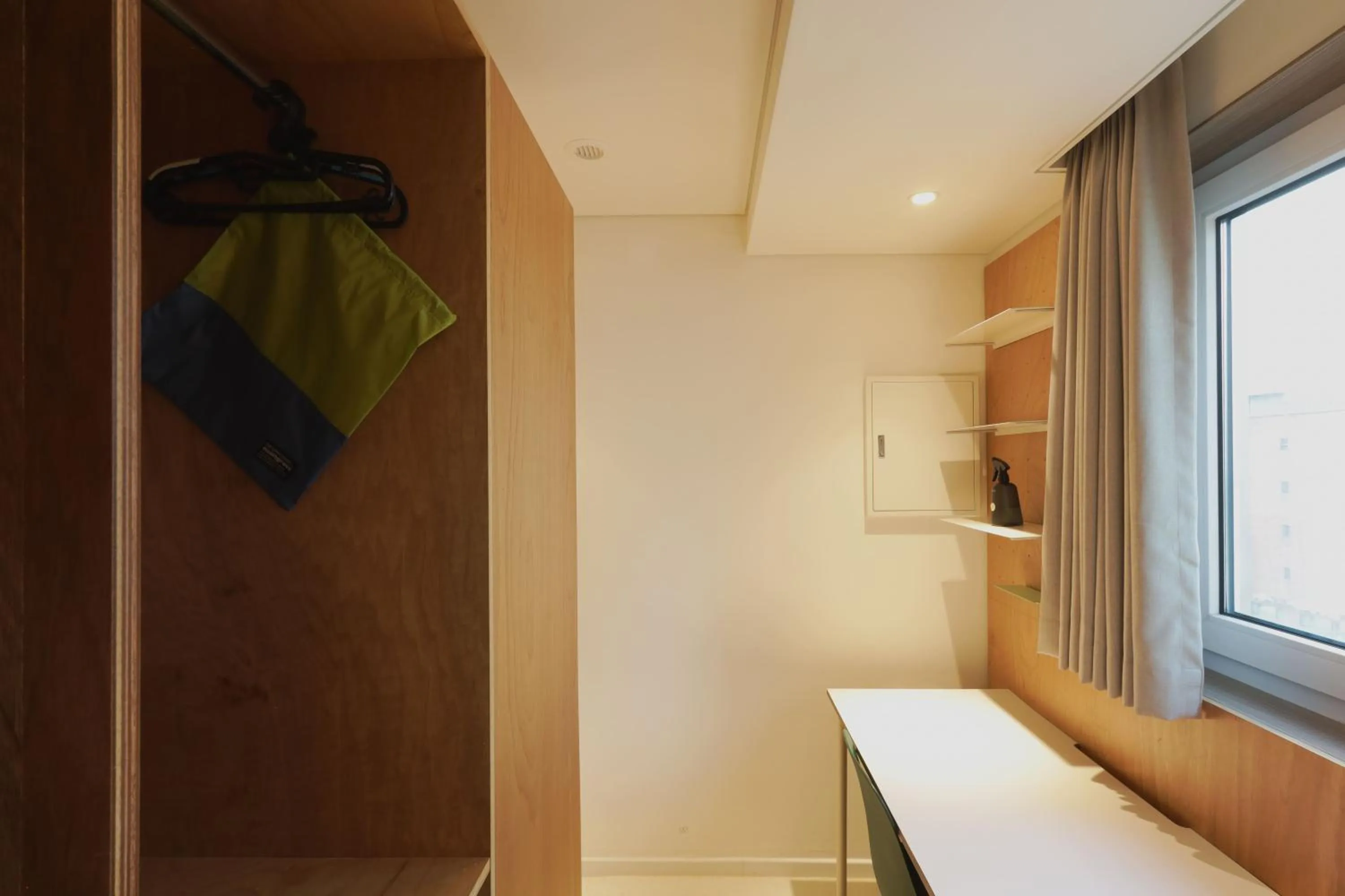 wardrobe in Mangrove Sinseol