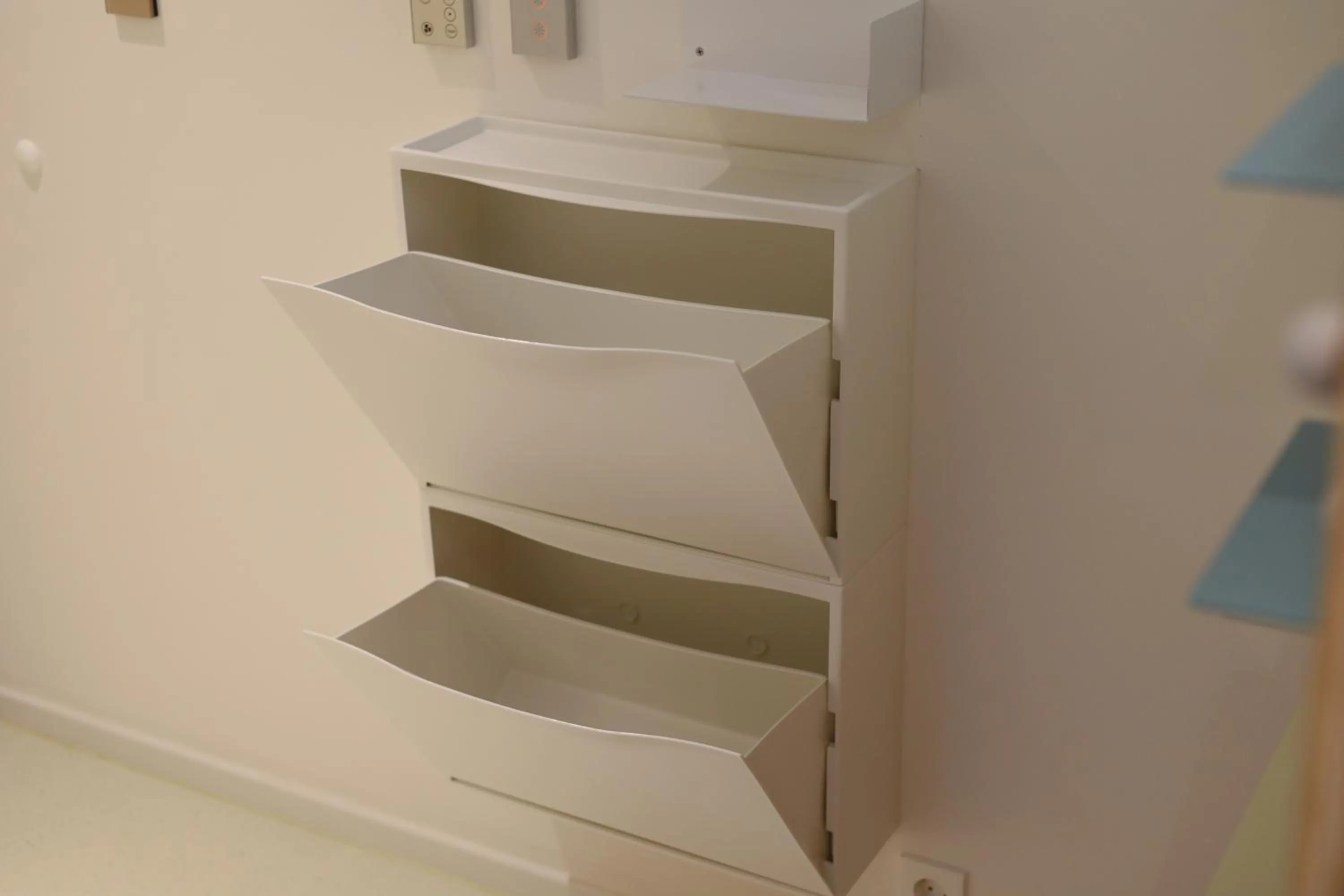 hair dresser in Mangrove Sinseol