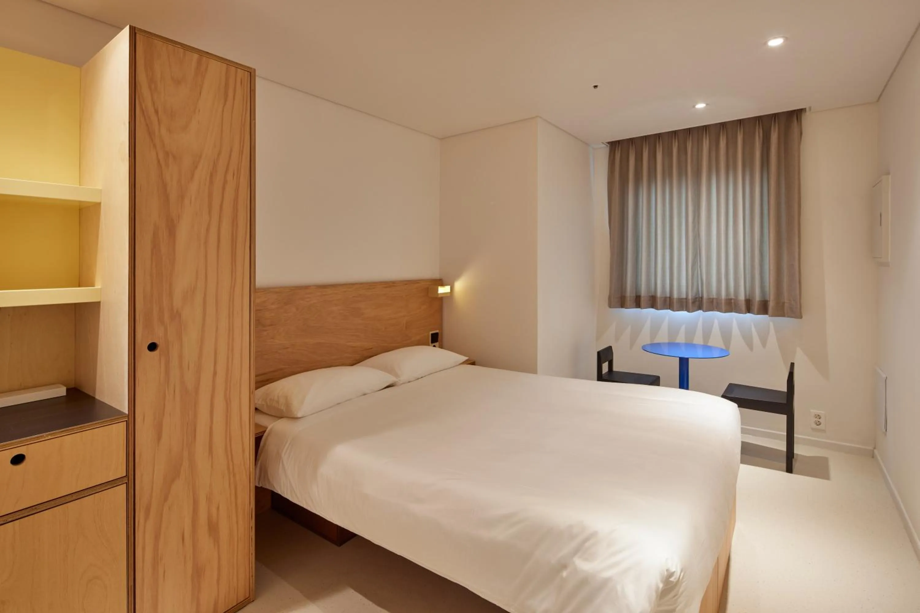 Bed in Mangrove Sinseol