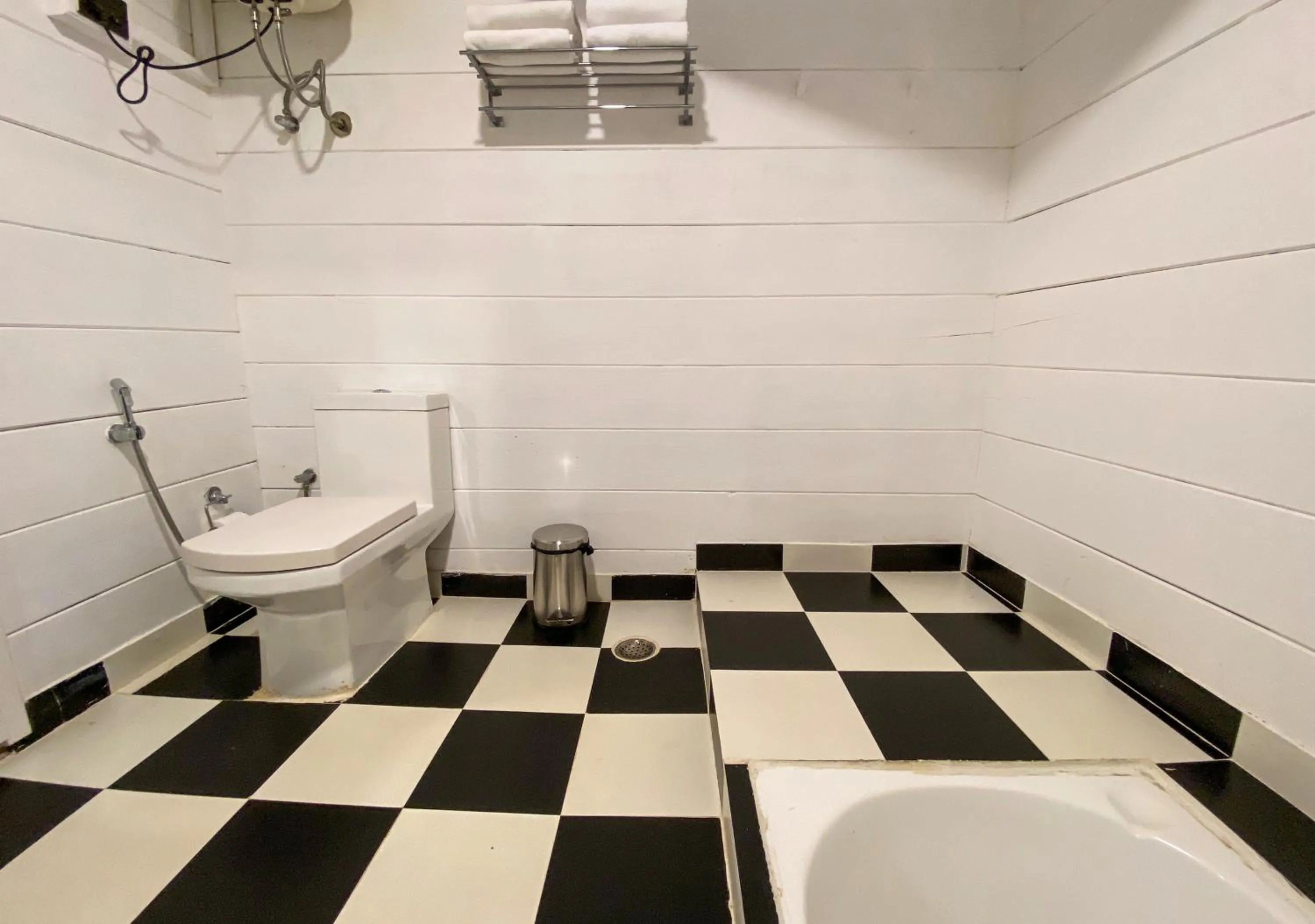 Toilet in Habitus Resort