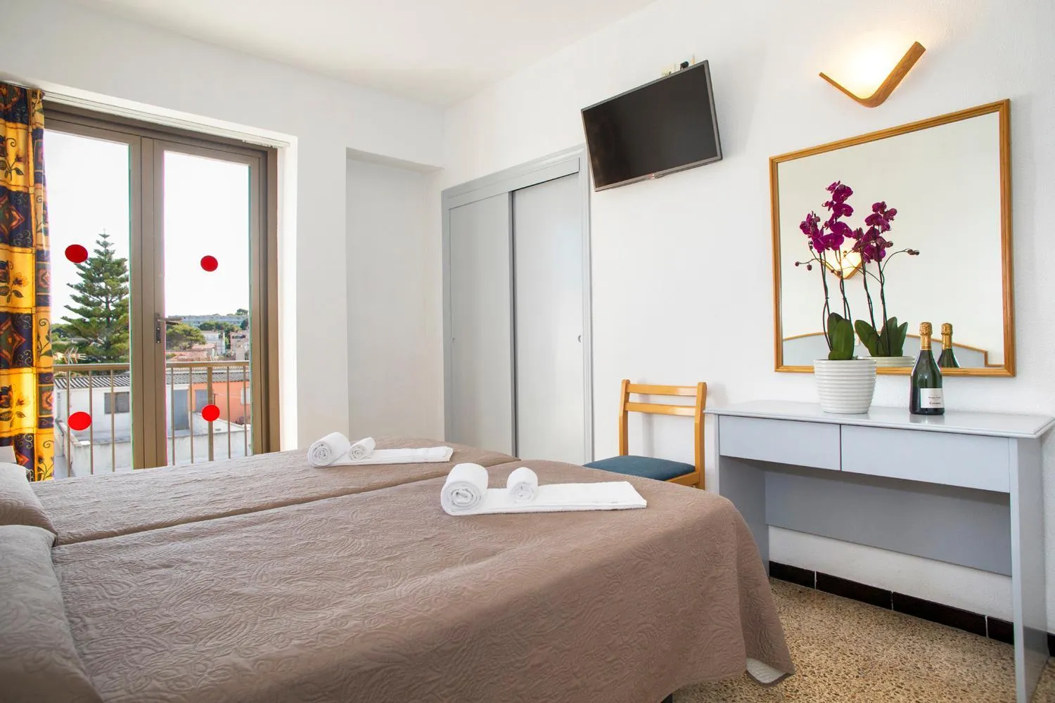 Bedroom, Bed in Hotel Villa Barbara