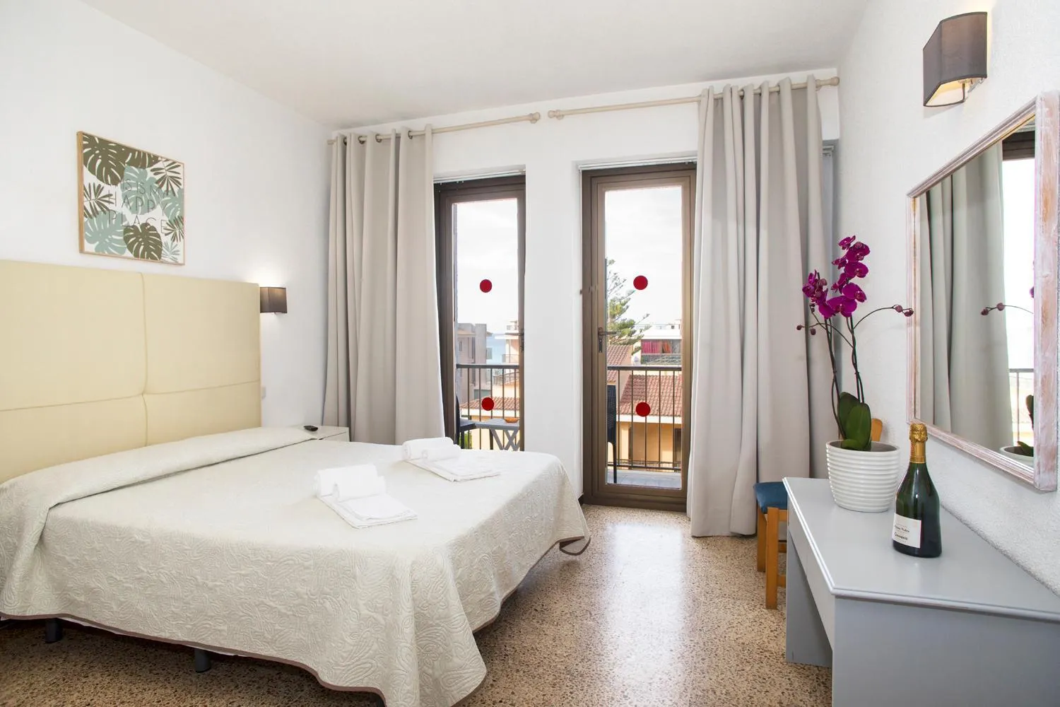 Bedroom, Bed in Hotel Villa Barbara