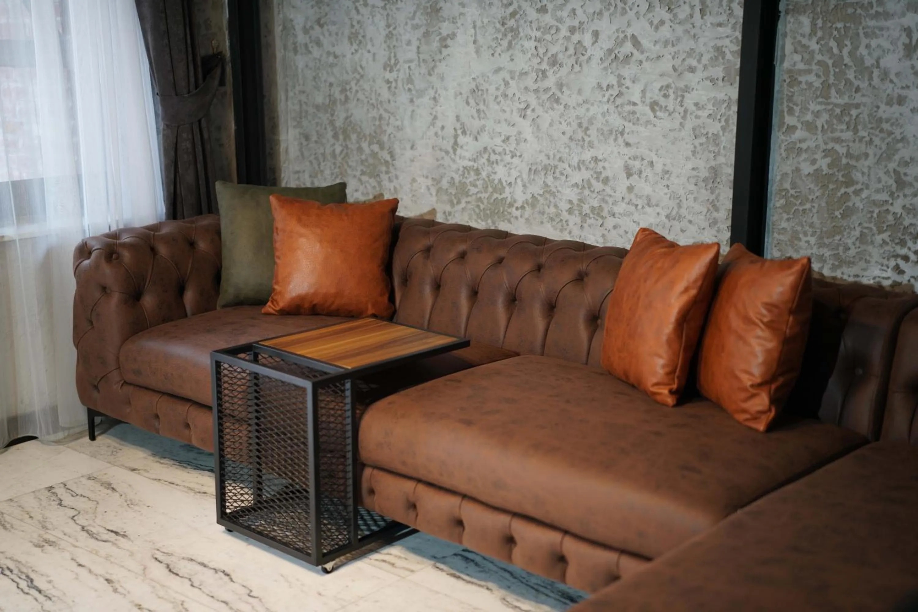 Living room in Monev Suites Hotel