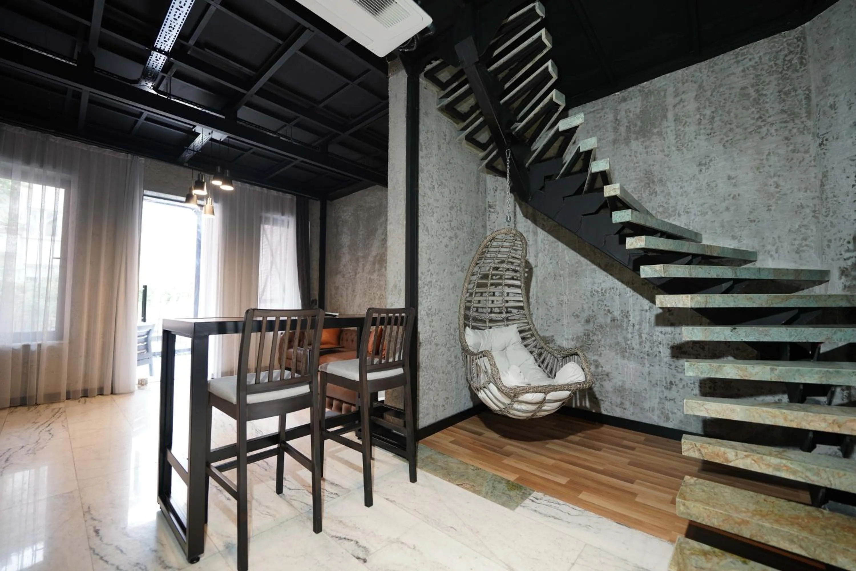 Living room in Monev Suites Hotel