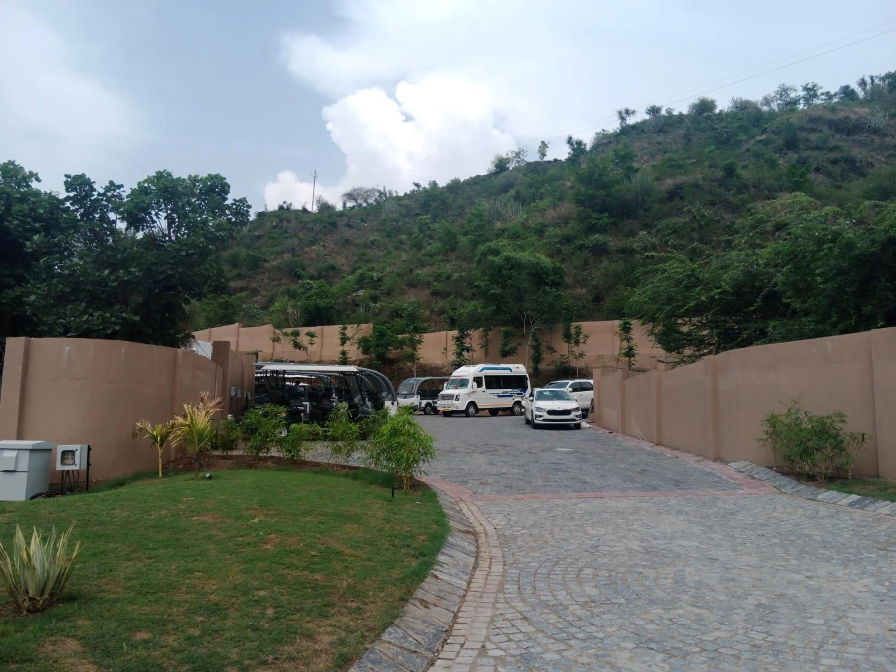 Parking in Mementos by ITC Hotels, Ekaaya, Udaipur