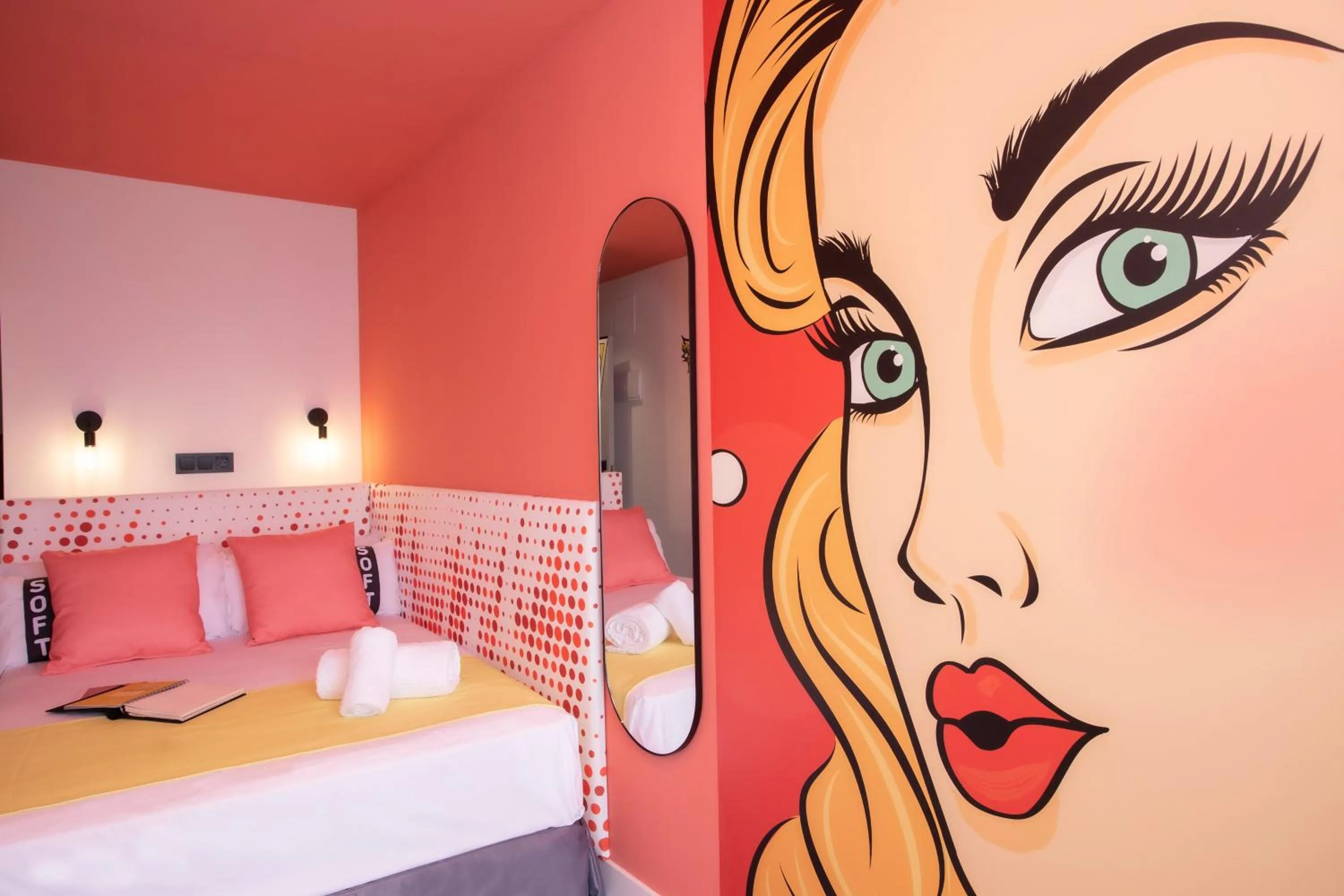 Bedroom, Bed in Casual Pop Art Benidorm