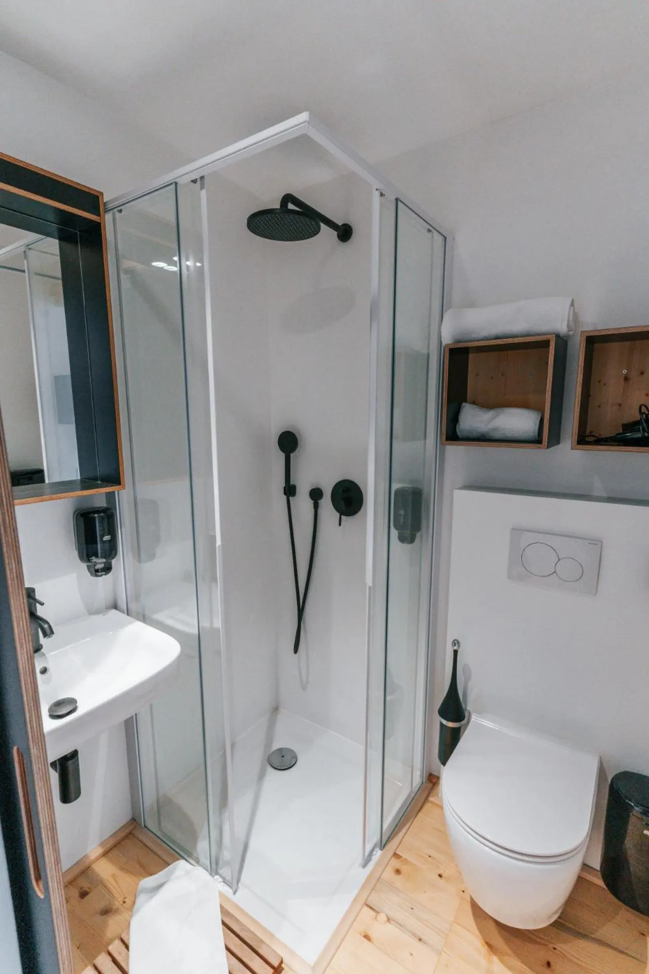 Shower in Eko Glamping Resort Krištof