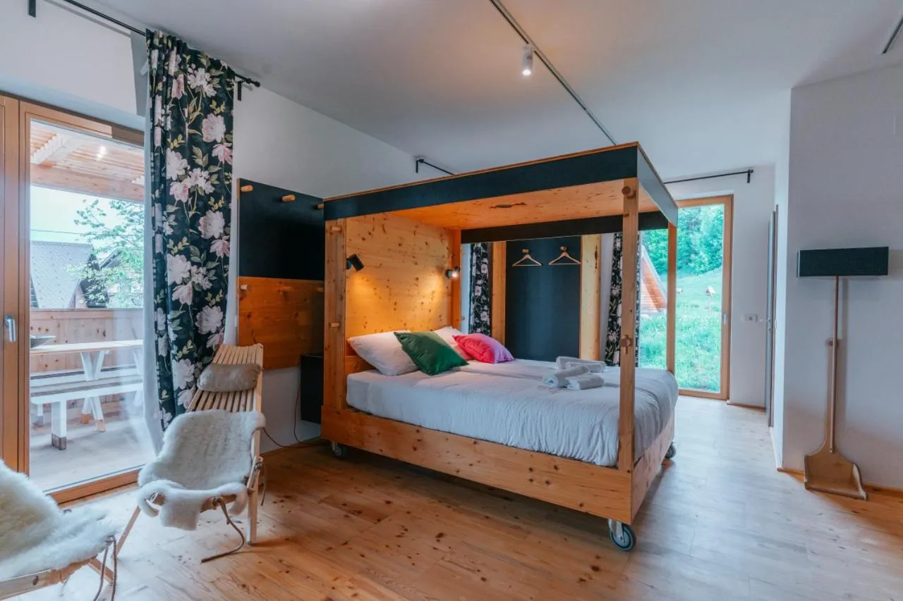 Photo of the whole room, Bed in Eko Glamping Resort Krištof