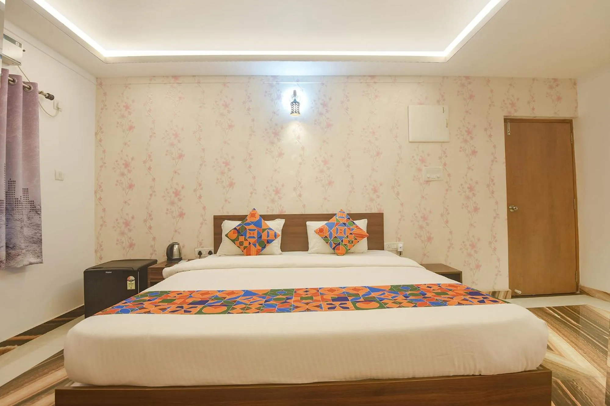 Bed in Via MA Homes - Nr Morjim Beach
