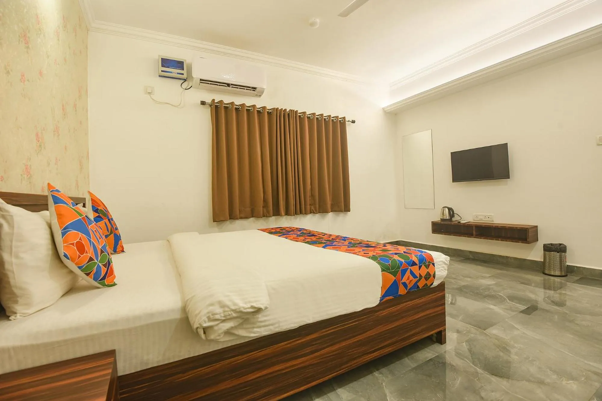 Bed in Via MA Homes - Nr Morjim Beach
