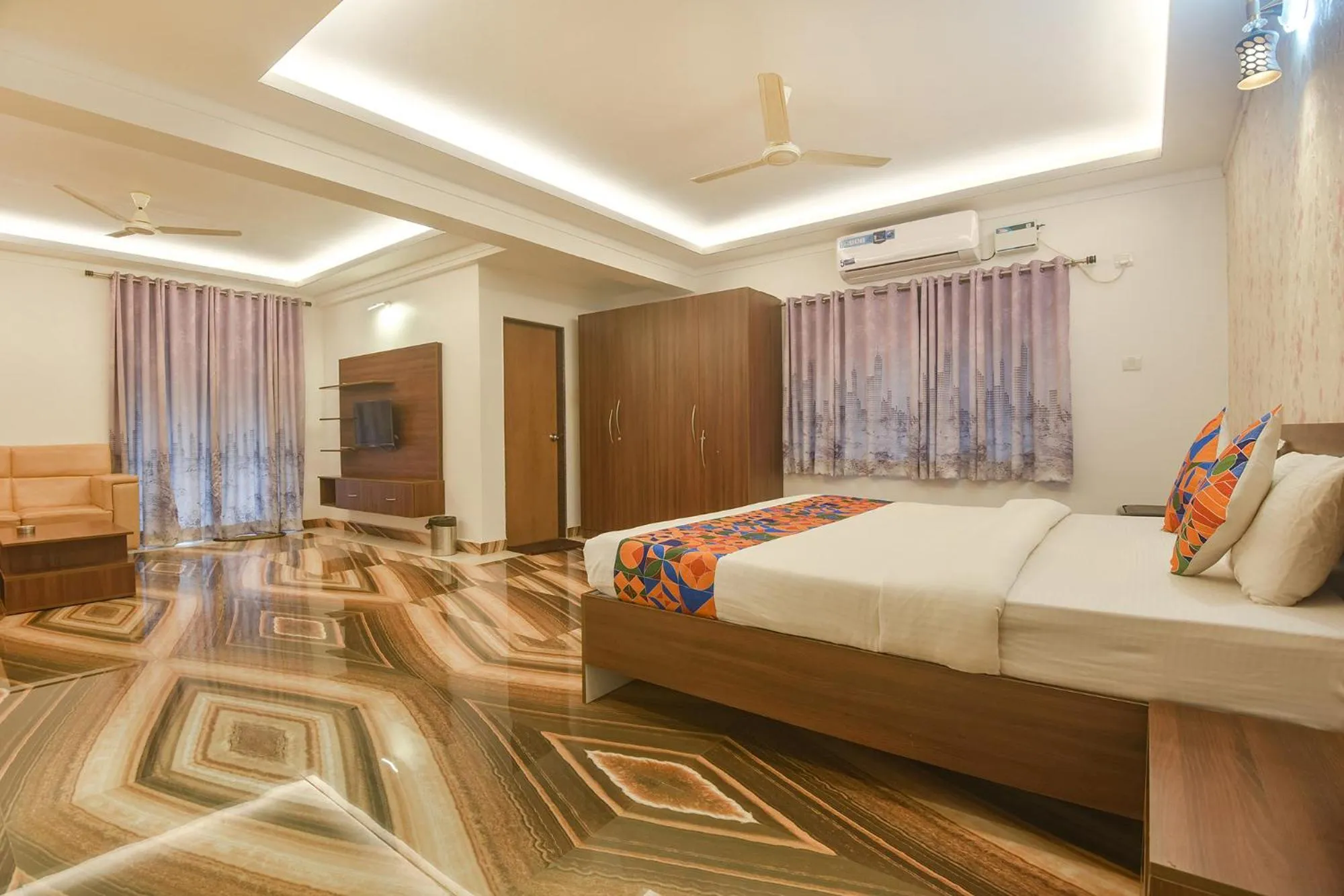 Bed in Via MA Homes - Nr Morjim Beach